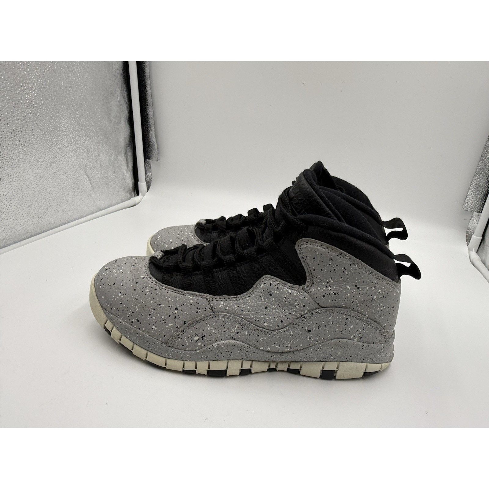 Jordan Brand Size 8.5 - Air Jordan 10 Retro Cement Size US 8.5 / EU 41-42 - 2 Thumbnail