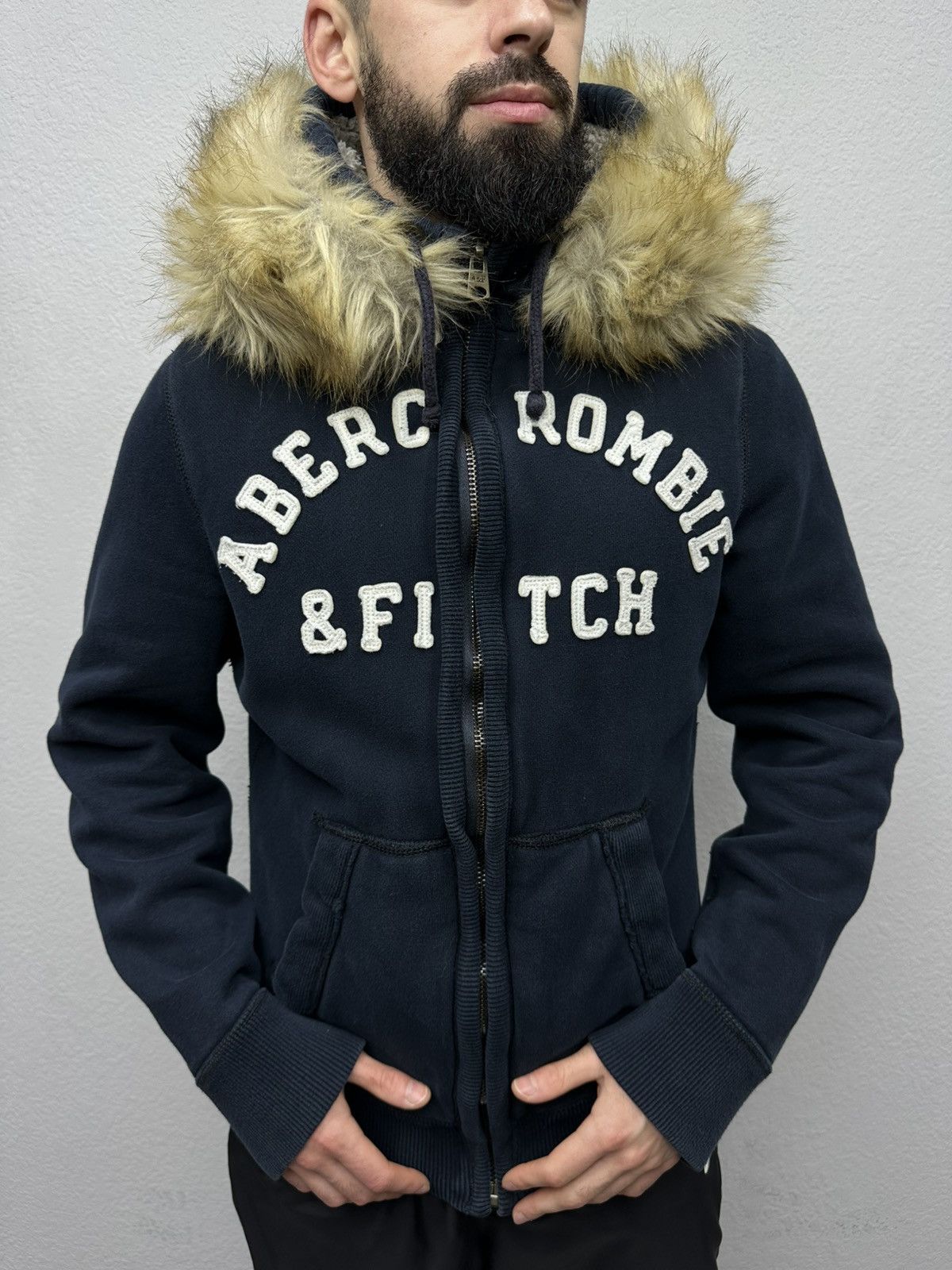 If Six Was Nine Vintage Abercrombie & Fitch Y2K Real Fur Hoodie Archival Size US L / EU 52-54 / 3 - 4 Thumbnail