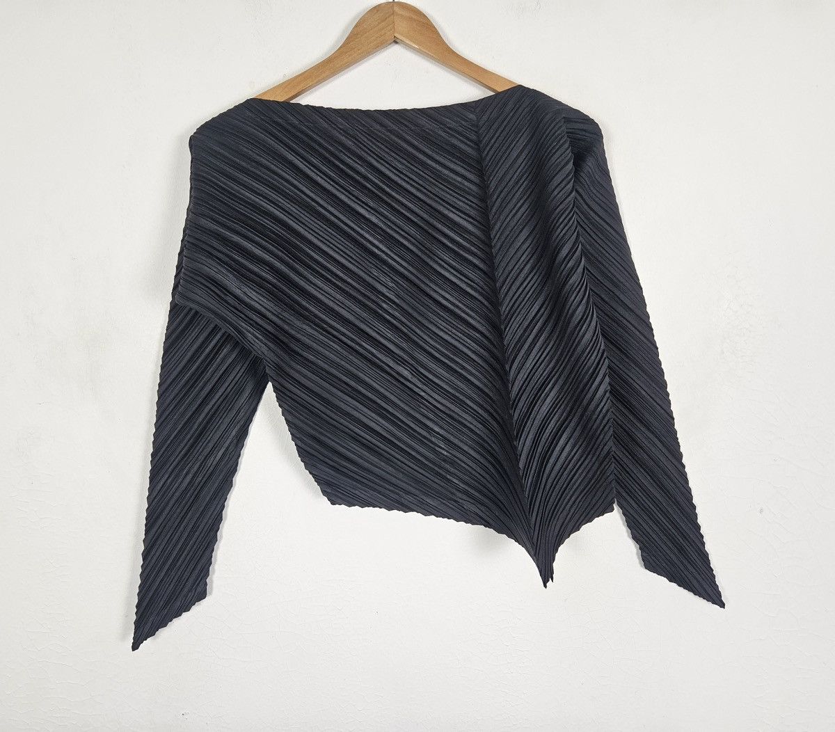 Pleats Please Issey Miyake Pleats Please Issey Miyake plissé shirt Size M / US 6-8 / IT 42-44 - 3 Thumbnail