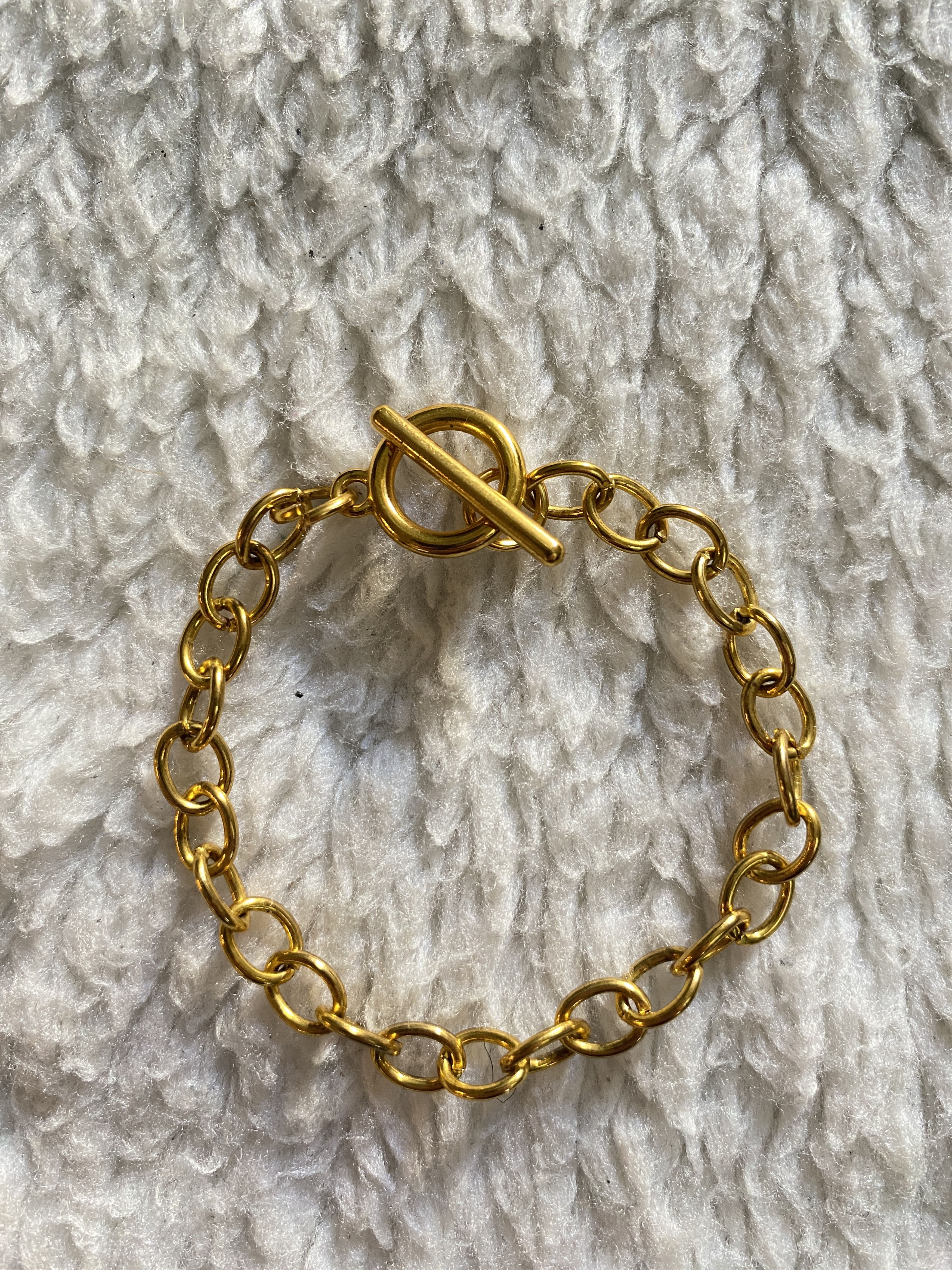 Other Gold Chunky Stainless Steel Toggle Bracelet Size ONE SIZE - 2 Thumbnail