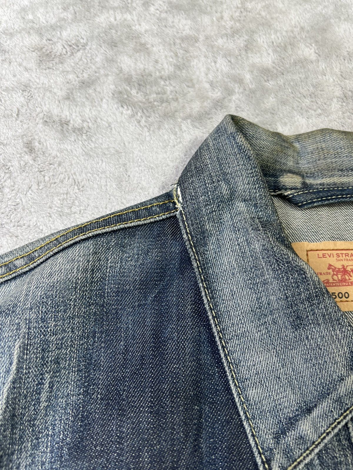 Levi's Vintage Clothing Vintage Y2K Levi’s 70500 Denim Trucker Jacket XL Distressed Size US XL / EU 56 / 4 - 4 Thumbnail