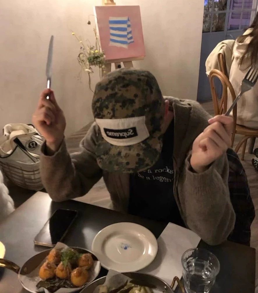 Supreme SUPREME x CDG CAMP CAP White Green Camo Polka Dot Mint Rare Size ONE SIZE - 9 Thumbnail