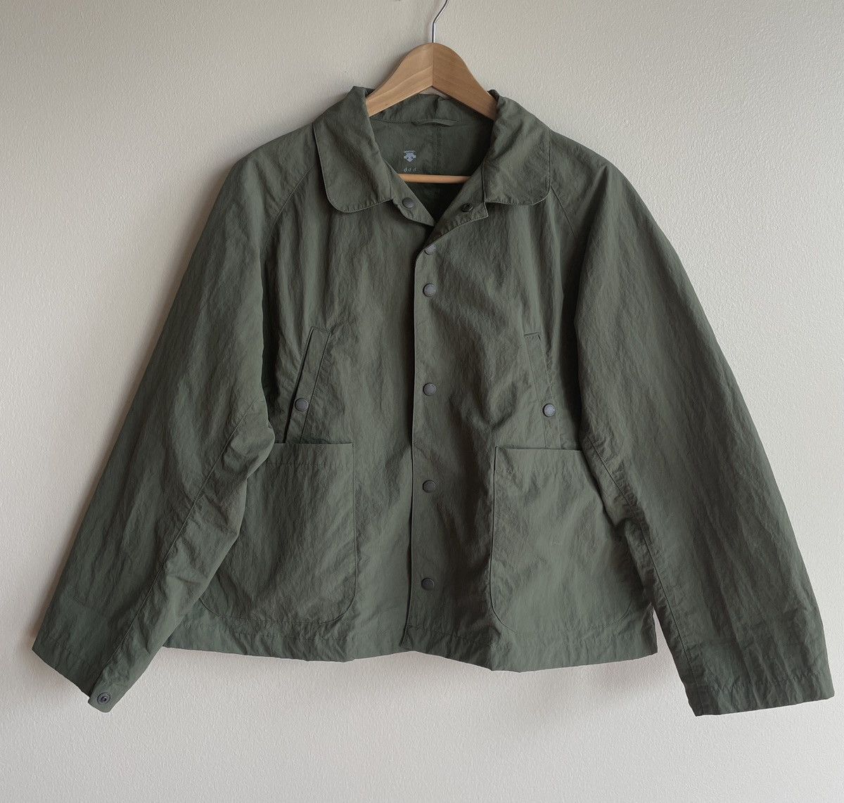 Descente Olive Water-resistant jacket Size M / US 6-8 / IT 42-44 - 1 Thumbnail