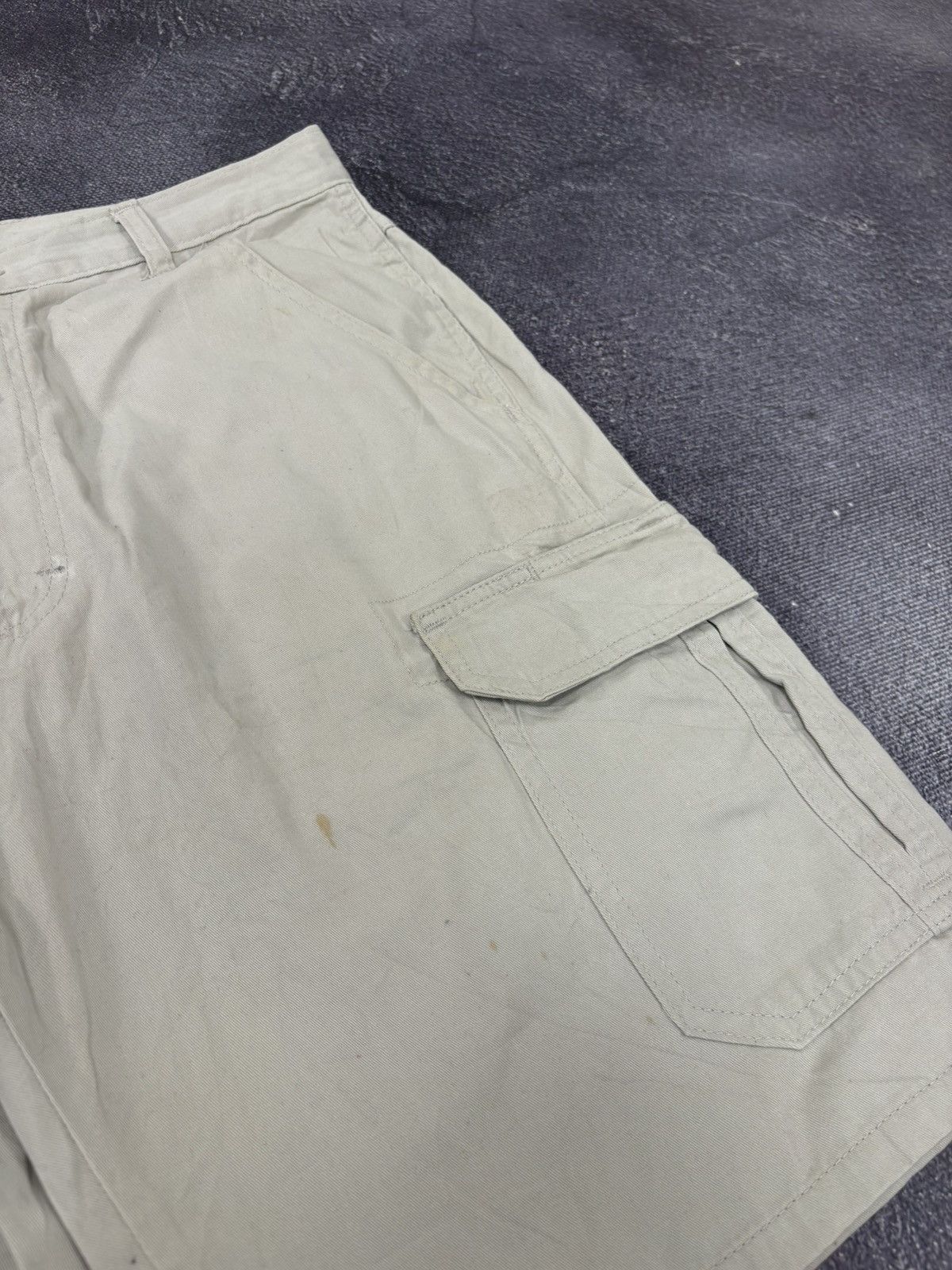 Vintage Vintage Wrangler Y2K Utility Hype USA Beige Cargo Shorts Size US 32 / EU 48 - 7 Thumbnail