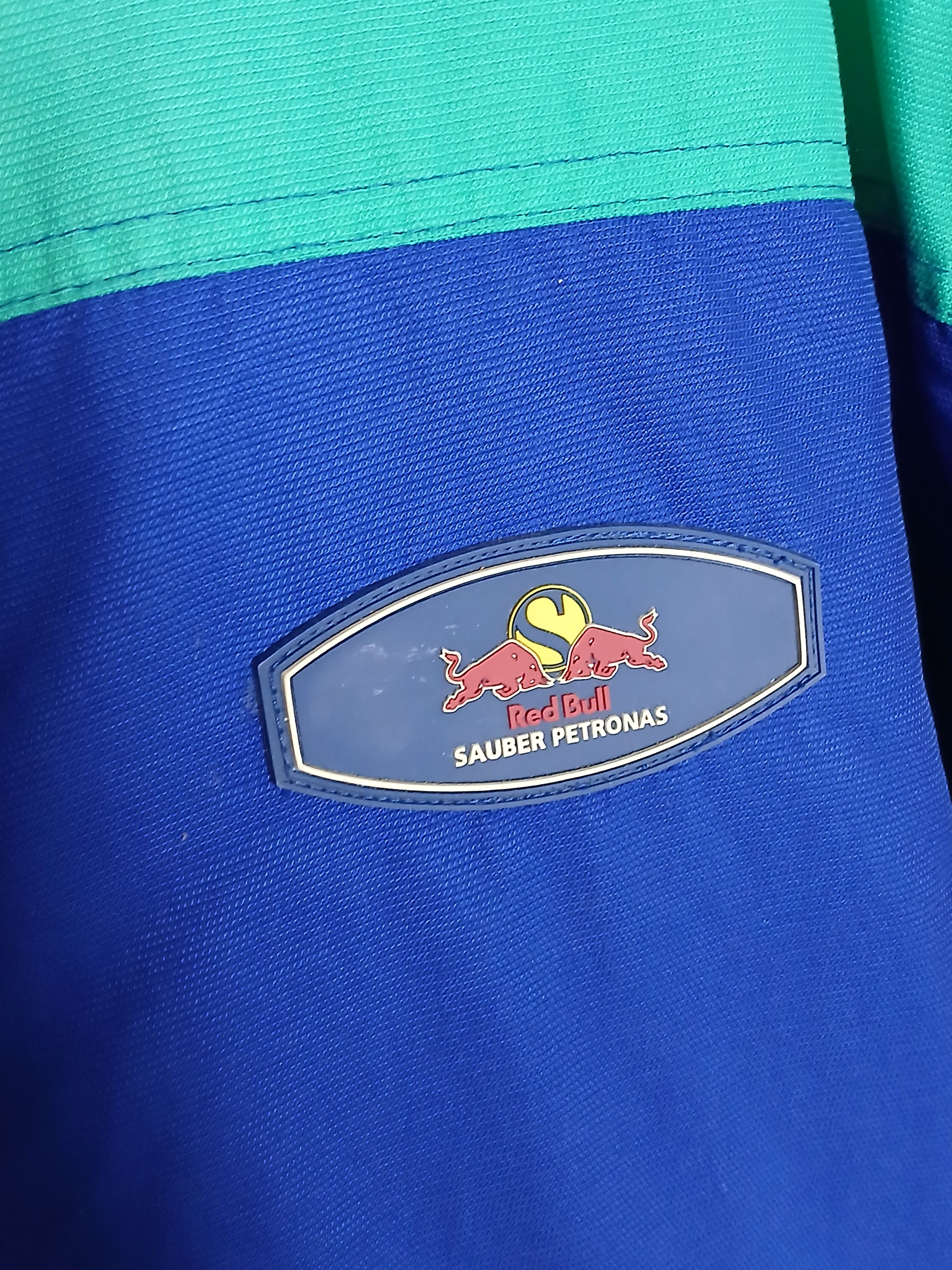 Formula 1 × Red Bull Sauber Petronas Red Bull F1 Racing Jacket Size US XL / EU 56 / 4 - 4 Thumbnail