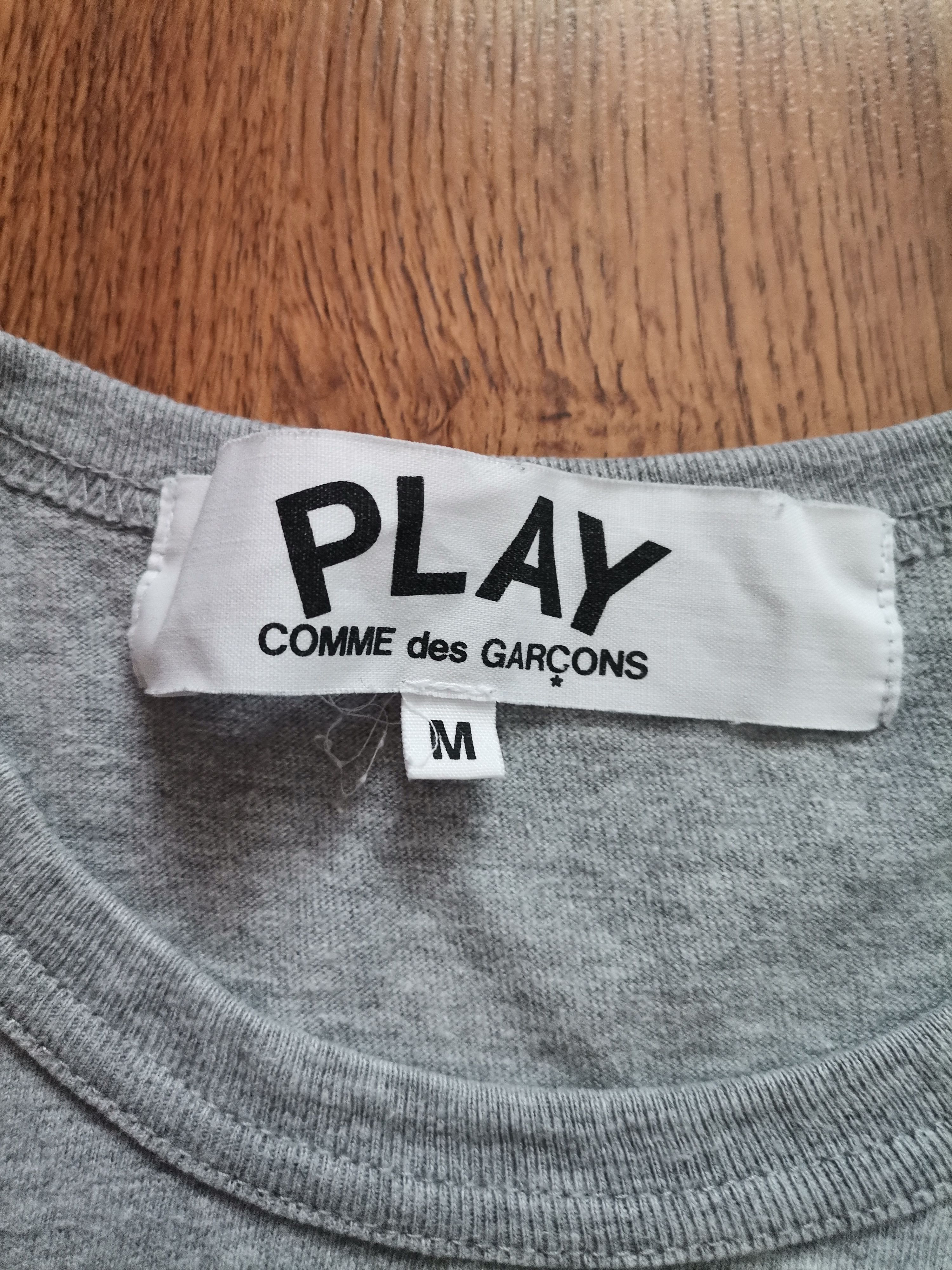 Comme des Garcons × Comme des Garcons PLAY Comme des Garcons Play Tee Size US M / EU 48-50 / 2 - 3 Thumbnail