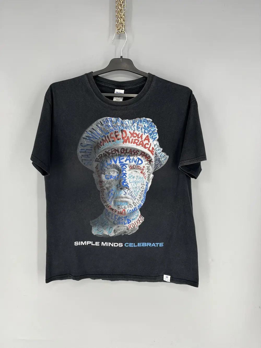 Band Tees SIMPLE MINDS OFFICIAL USA TOUR GREY T-SHIRT " CELEBRATE 2013 Size US L / EU 52-54 / 3 - 1 Thumbnail