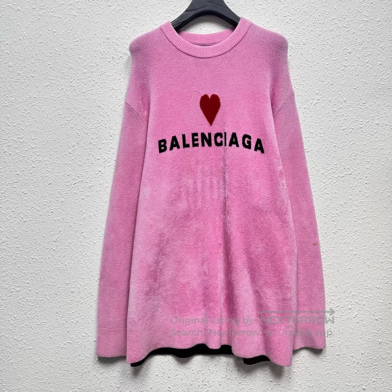 Balenciaga pink heart sweater for Valentine's Day. Size M / US 6-8 / IT 42-44 - 1 Thumbnail