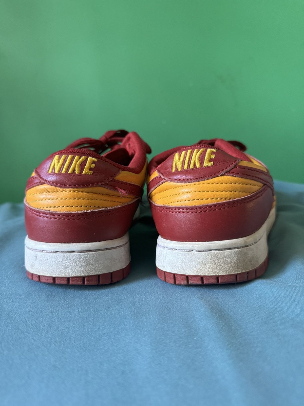 Nike Nike Dunk Low Midas Gold 2022 Size US 10.5 / EU 43-44 - 3 Thumbnail