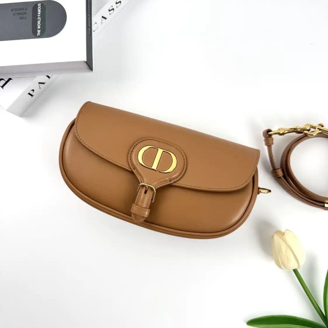 Dior DIOR Bobby brown cowhide leather shoulder bag detachable strap Size ONE SIZE - 1 Thumbnail