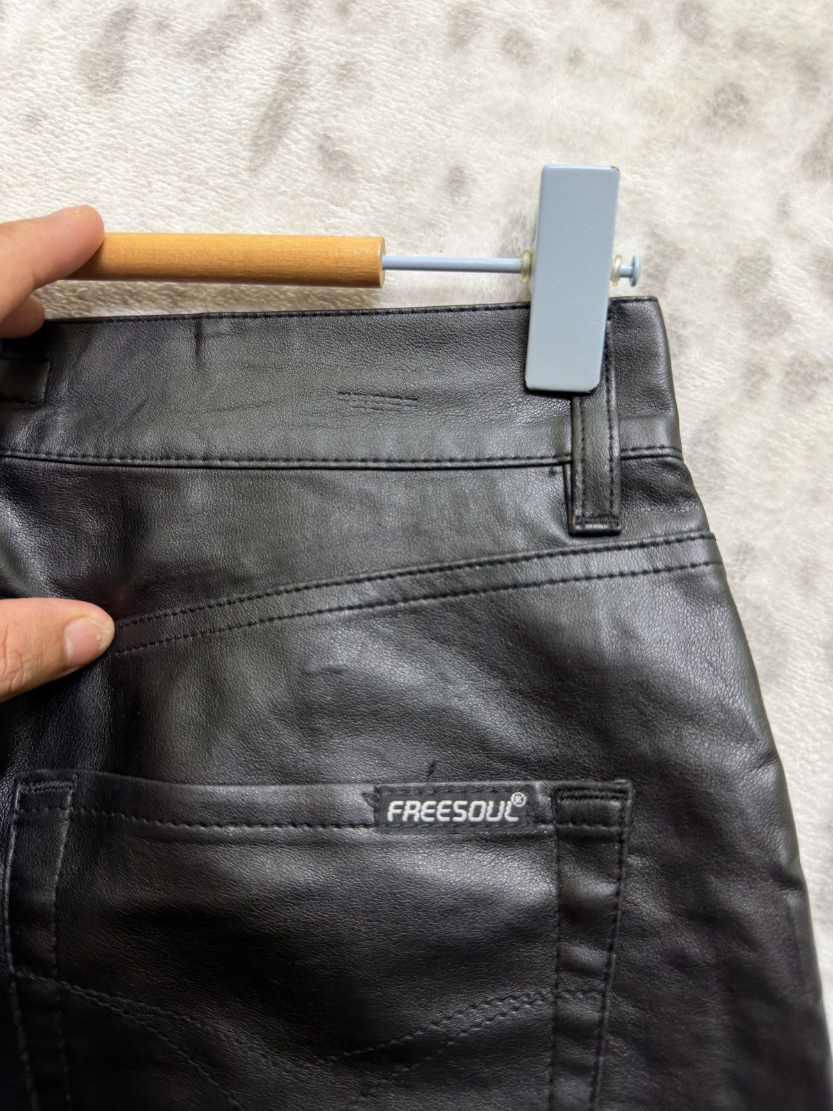 Vintage Freesoul Vintage PVC Pants Black Glossy Italian Designer Y2K Size US 26 / EU 42 - 14 Thumbnail