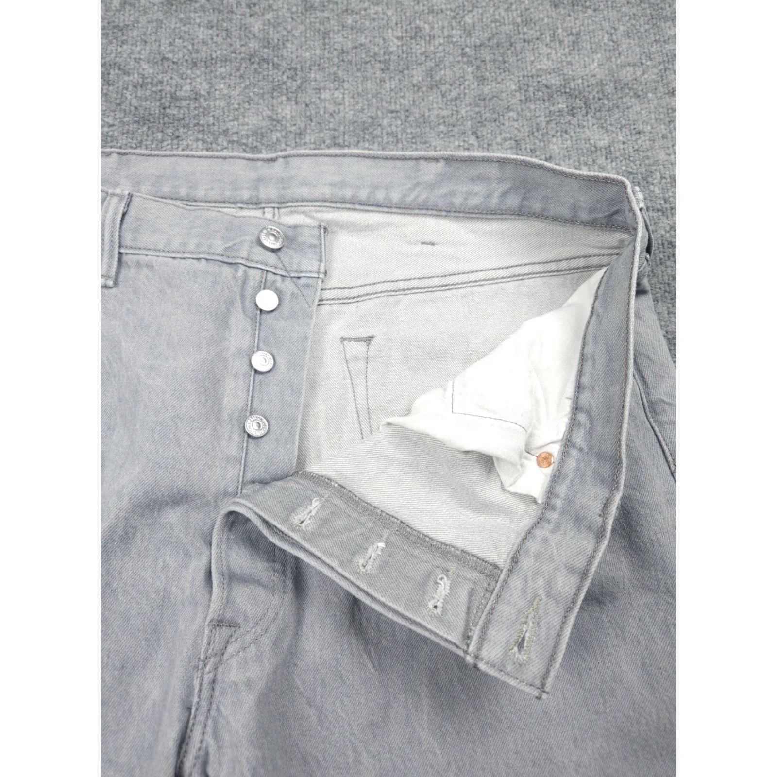Levi's Levi's 501xx Jeans Mens 38 x 28 Gray Denim Classic Straight Regular Fit 5-Pocket Denim Cotton Button Closure Size US 38 / EU 54 - 6 Thumbnail