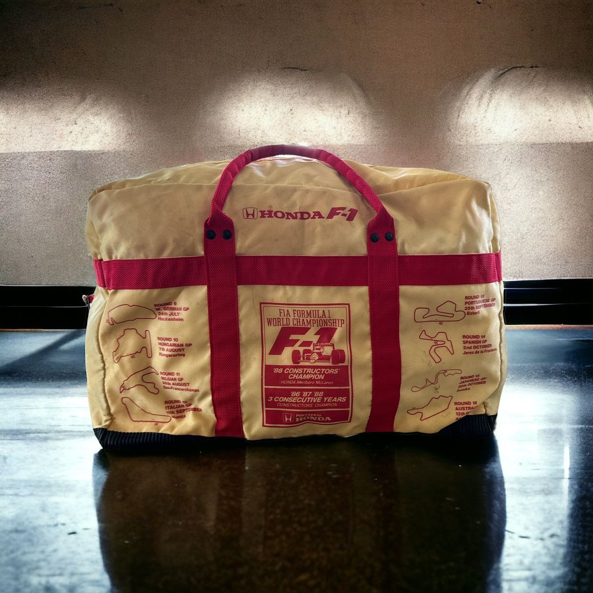 Formula 1 × Honda × Marlboro 1988 FIA F-1 WORLD CHAMPIONSHIP HONDA MARLBORO MCLAREN BAG Size ONE SIZE - 3 Thumbnail
