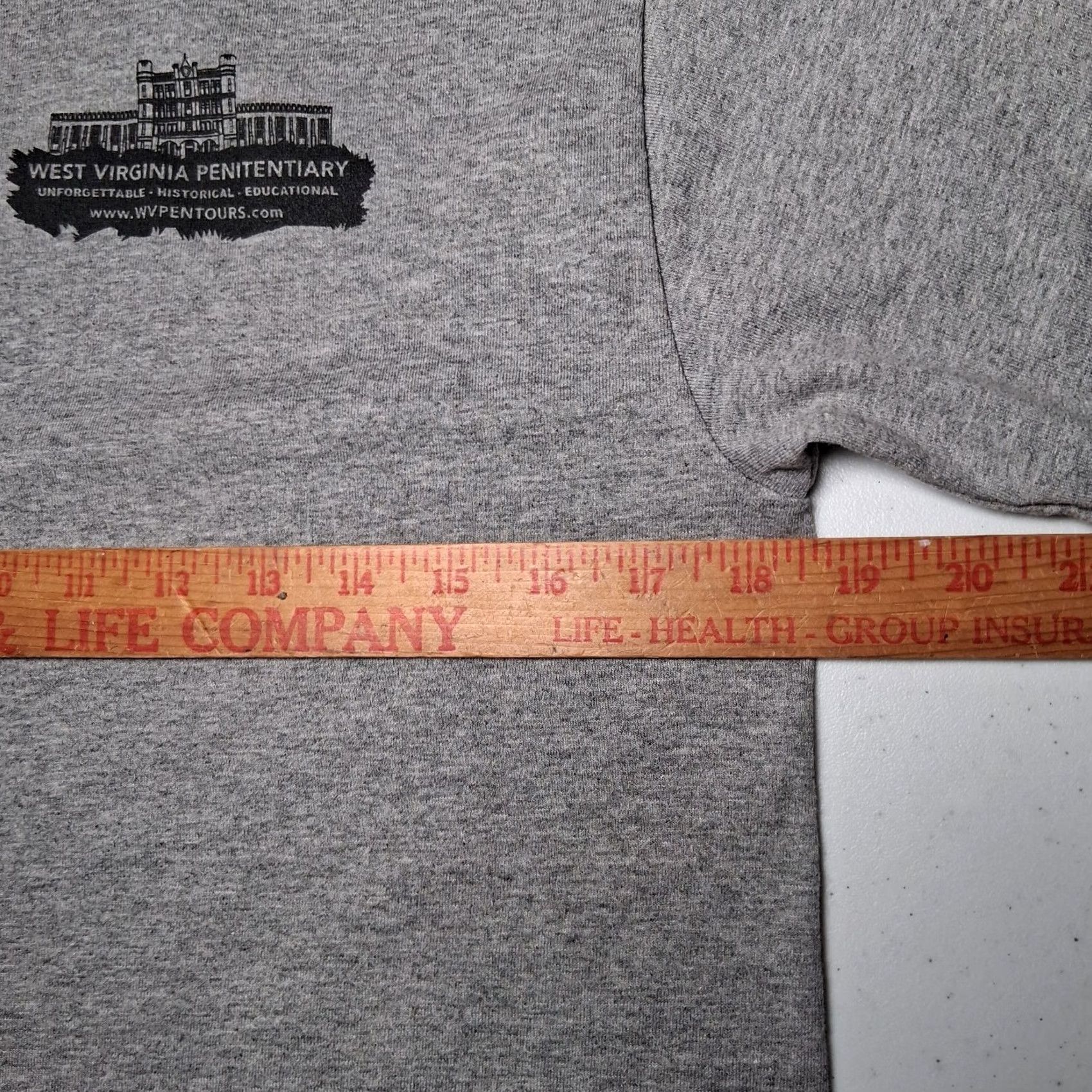 Jerzees VINTAGE West Virginia Penitentiary Shirt Medium Gray Moundsville Historic Prison Jail Size US M / EU 48-50 / 2 - 5 Thumbnail