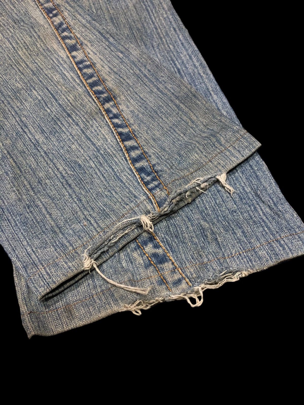 If Six Was Nine FLARE TWIST DISTRESSED DENIM Size US 32 / EU 48 - 4 Thumbnail