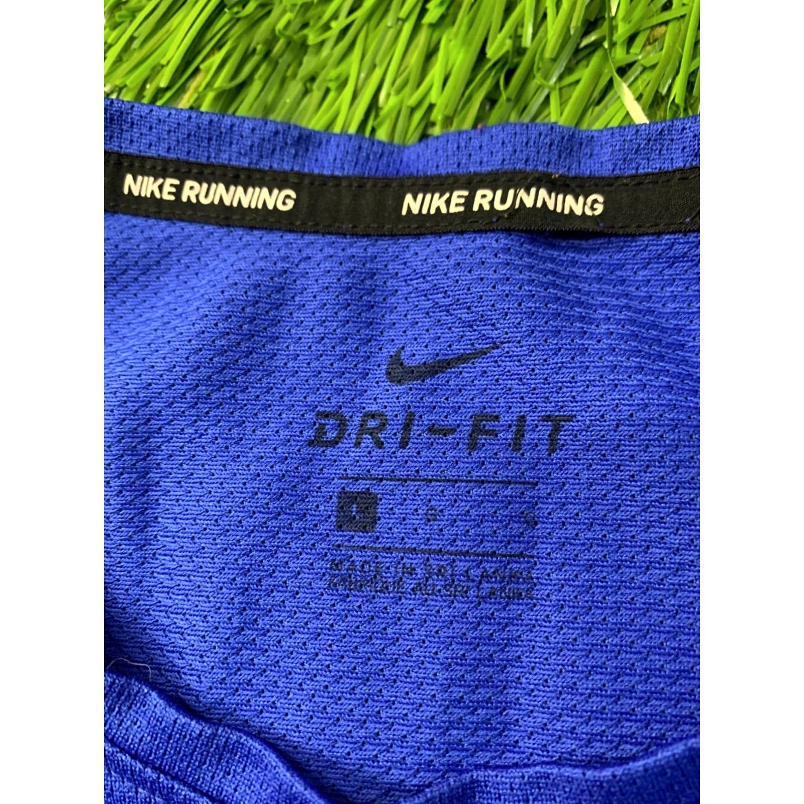 Nike NIKE RUNNING T-SHIRT Mens Shirt Jersey 2021 Training Lightweight BLUE L XS? Size US L / EU 52-54 / 3 - 4 Thumbnail