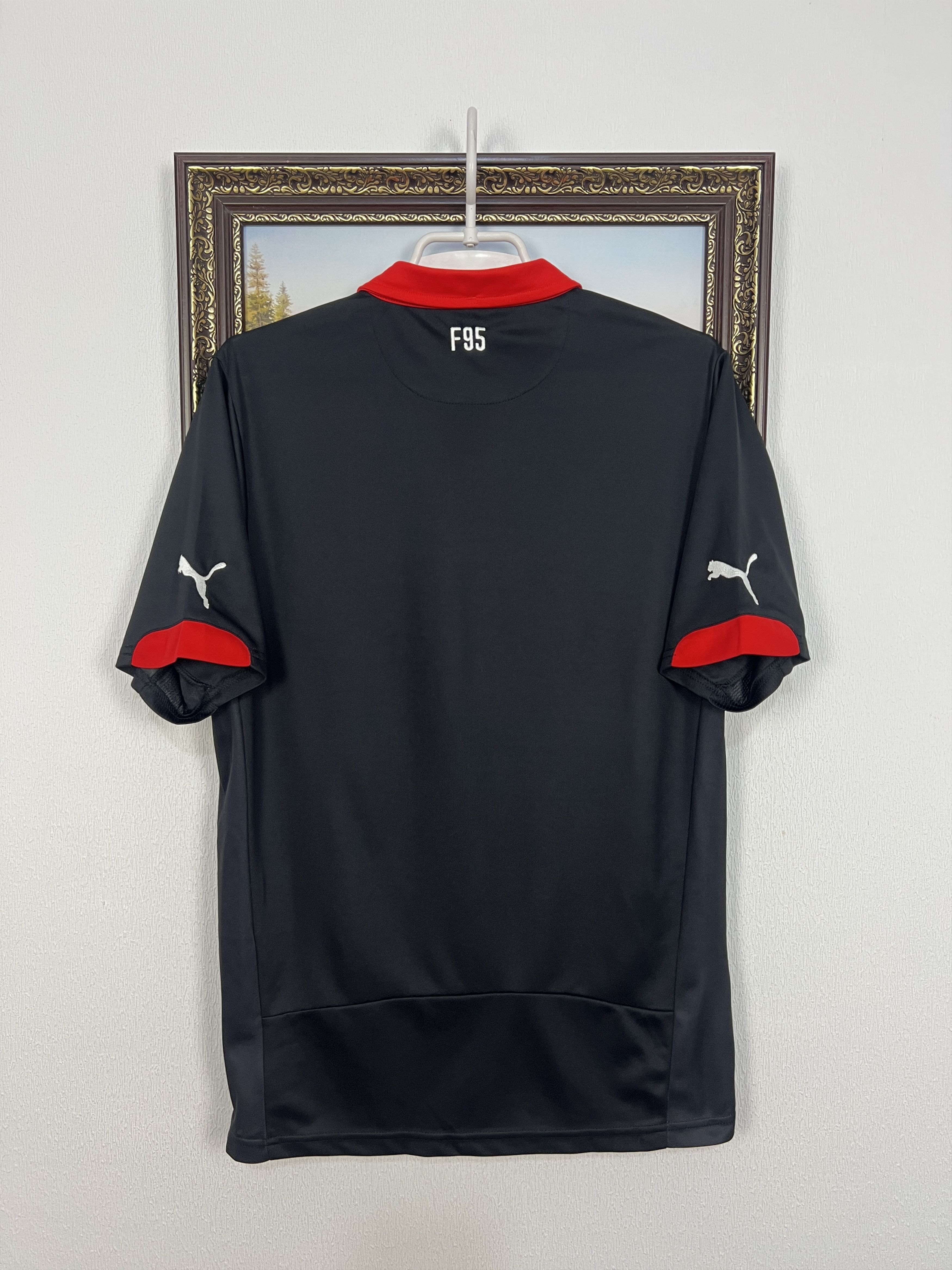 Puma Fortuna Düsseldorf Away football shirt 2014 Soccer Puma Size US S / EU 44-46 / 1 - 10 Thumbnail