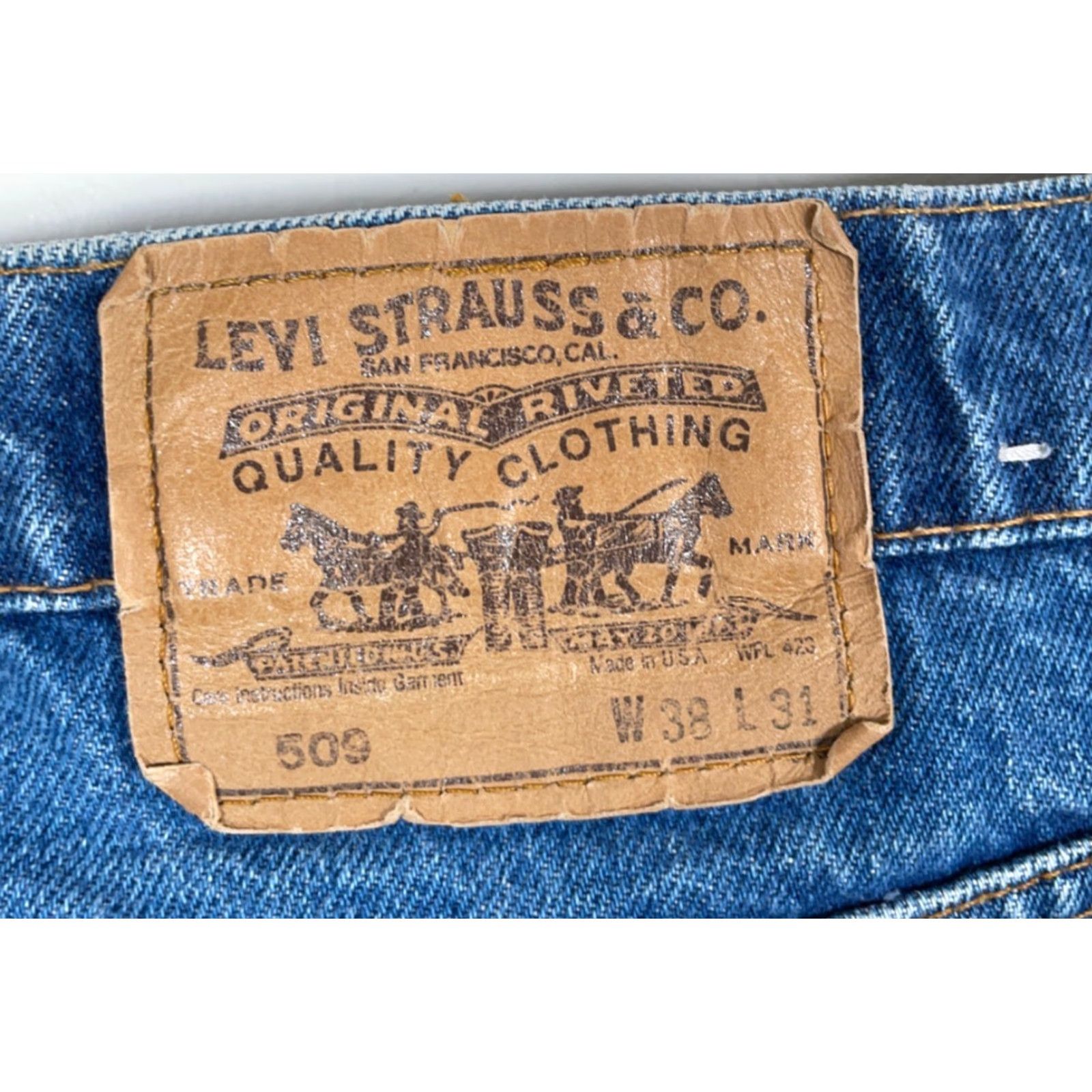 Levi's VINTAGE Levi's 509 Jeans Mens 36 x 30 Denim 1990 USA Made Orange Tab Blue Cotton 100% 5-Pocket Straight Pro- soa? Size US 36 / EU 52 - 3 Thumbnail