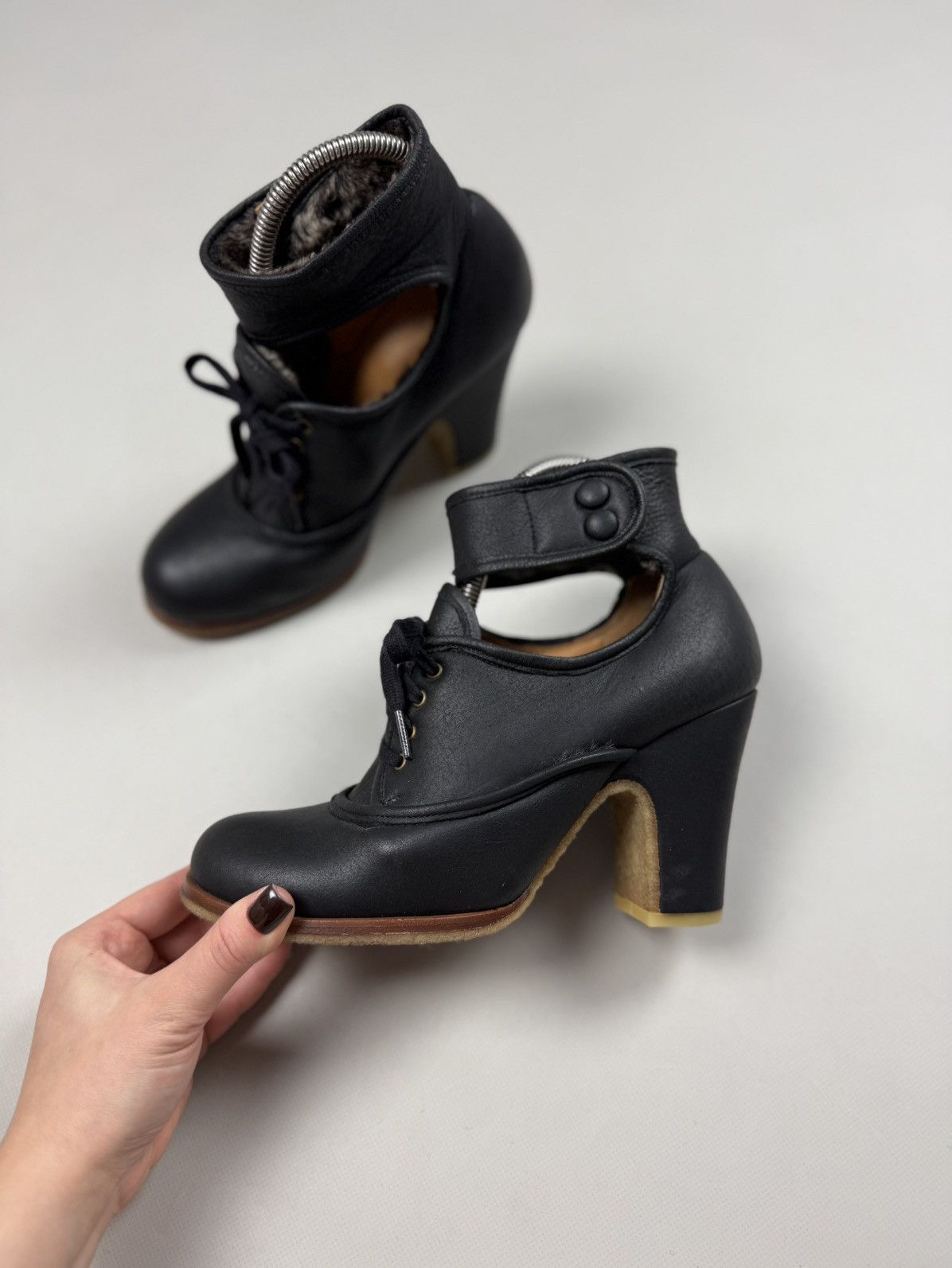 Other Chie Mihara Ladies Leather Heels Boots Fur Lined Size 38.5 Size US 8.5 / IT 38.5 - 13 Thumbnail
