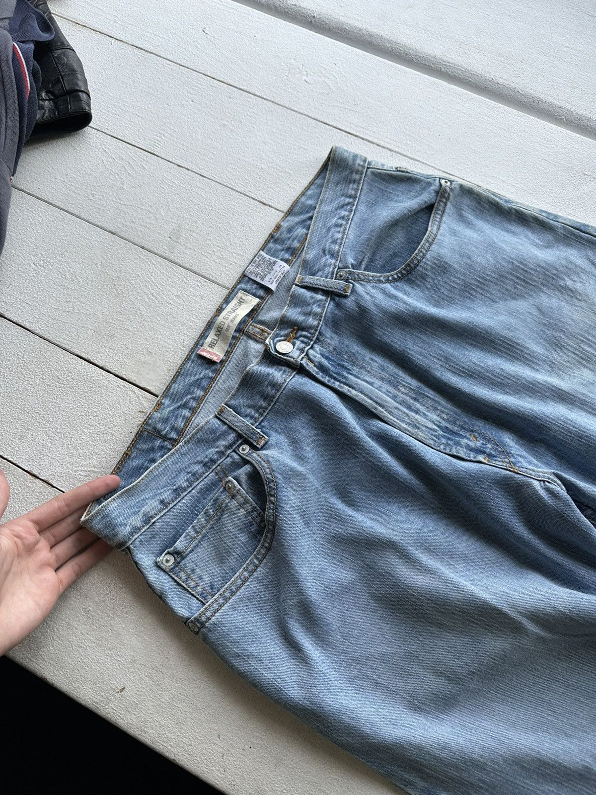Levi's × Vintage 🚨Vintage 90s Levis Jeans 559 Relaxed Fit Light Wash Denim Size US 38 / EU 54 - 2 Thumbnail