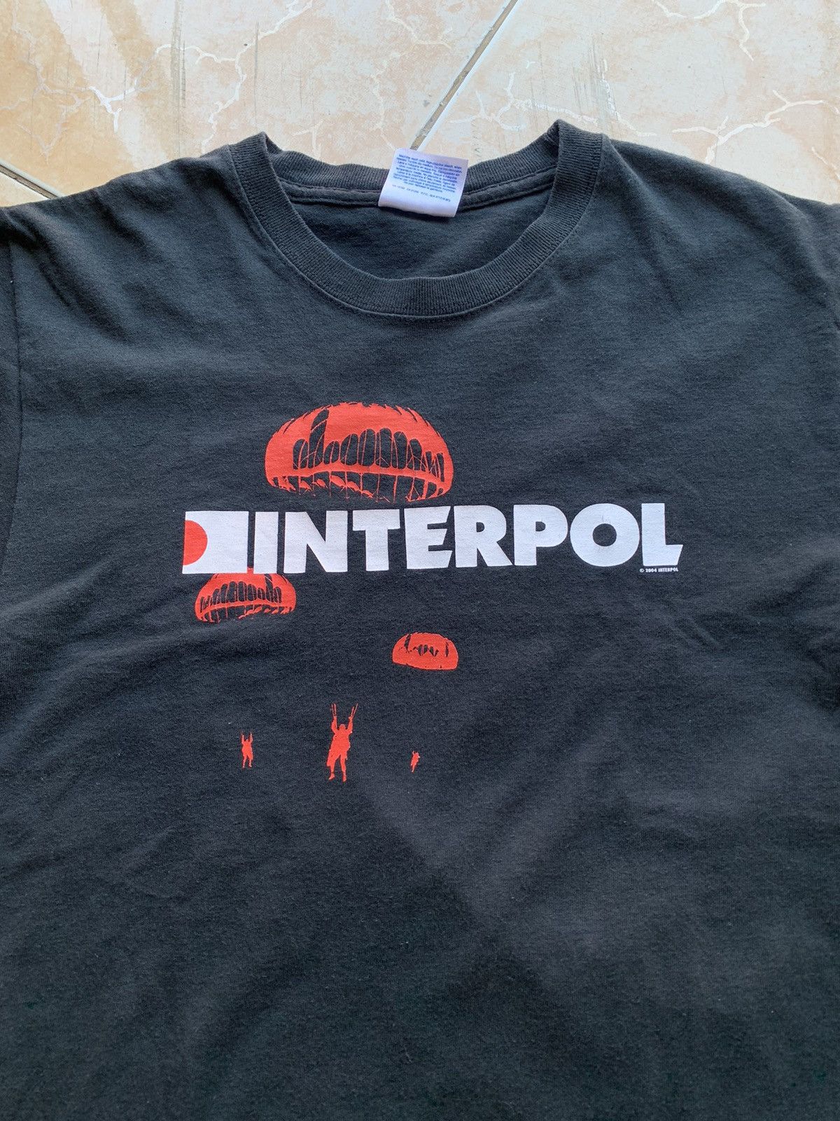 Band Tees 2004 Interpol ‘Antics’ T-Shirt Size US S / EU 44-46 / 1 - 3 Thumbnail