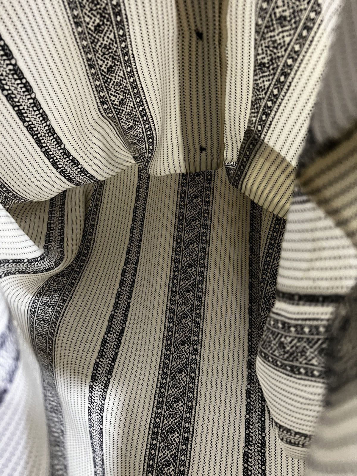 Balenciaga Balenciaga Poly Silk Button Down Casual Shirt Size US L / EU 52-54 / 3 - 9 Thumbnail