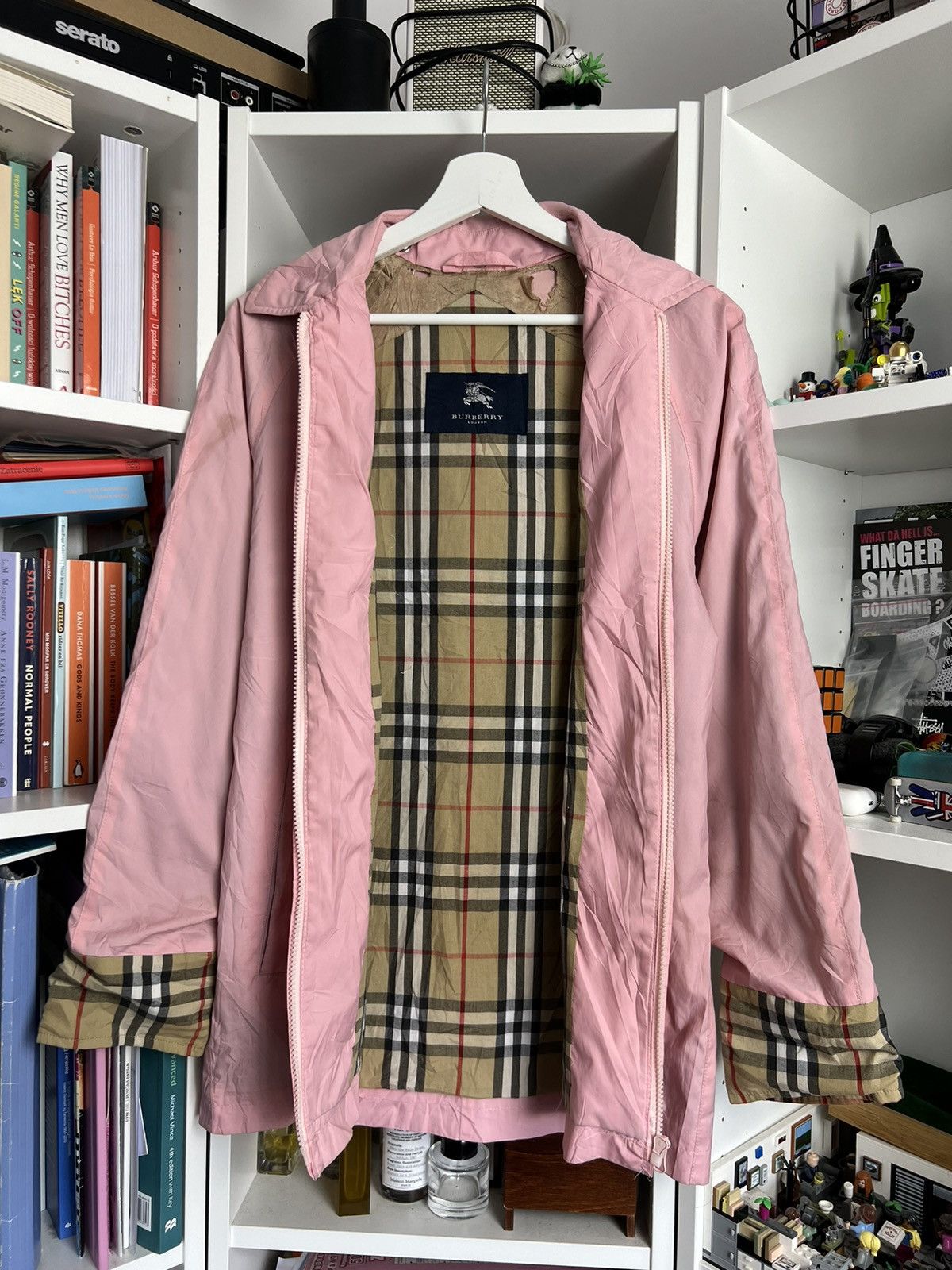 BURBERRY ピンク モノグラムメッシュジャケット12Y お気に入りの BURBERRY ピンク モノグラムメッシュジャケット12Y