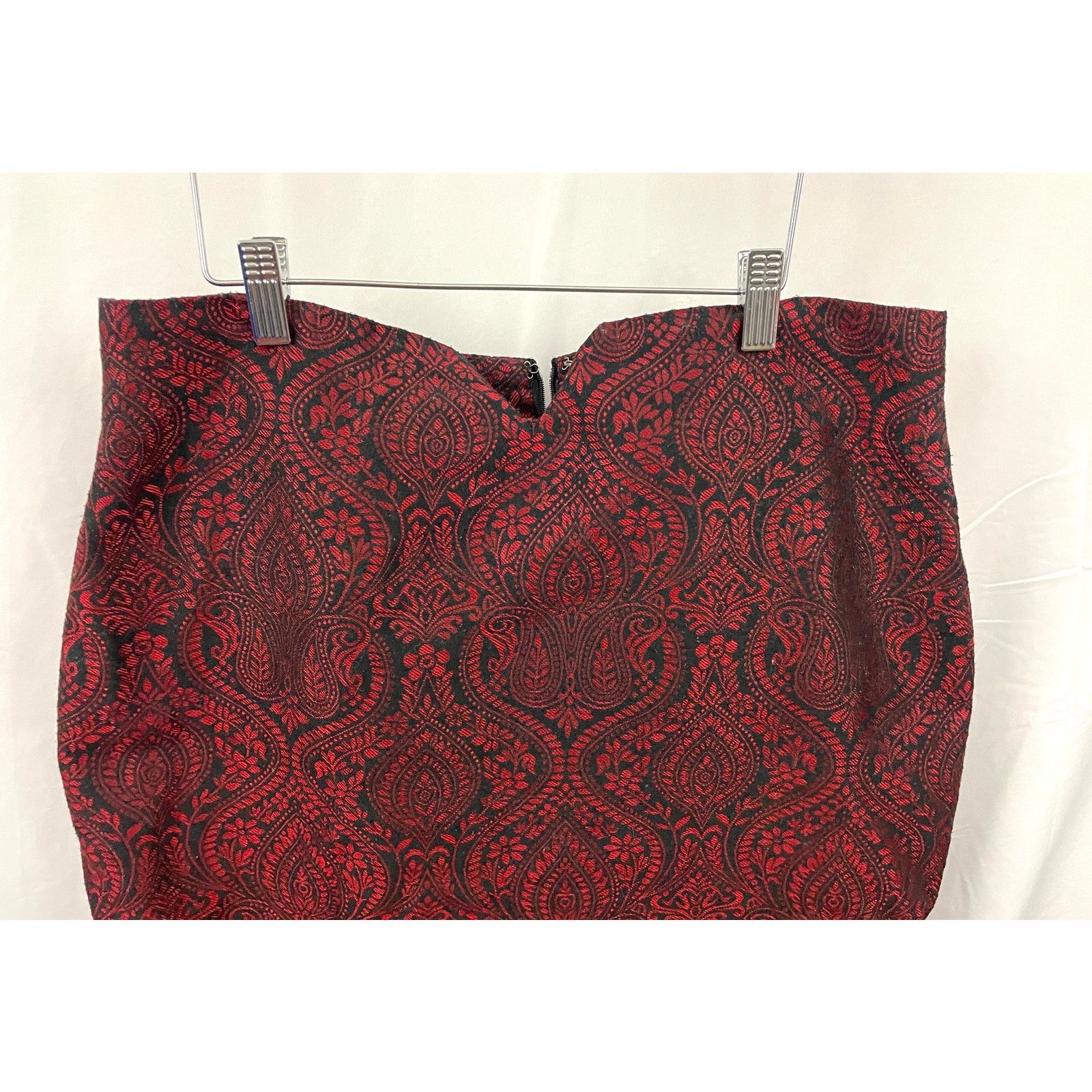 Worthington Worthington Red Paisley Pencil Skirt Sz 14 Lined Business Size 36" / US 14 / IT 50 - 7 Thumbnail