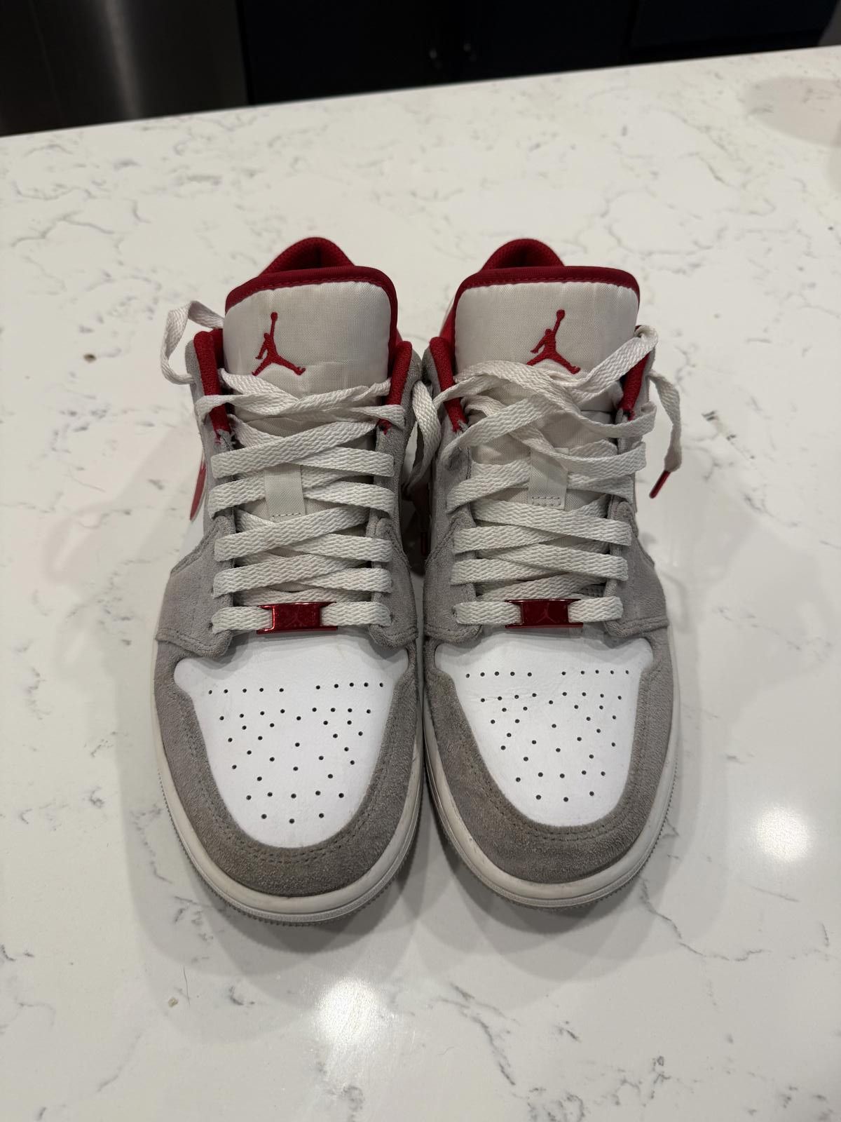 Jordan Brand Nike Air Jordan 1 Low SE “Light Smoke Grey Gym Red” Size 9.5 Size ONE SIZE - 2 Thumbnail