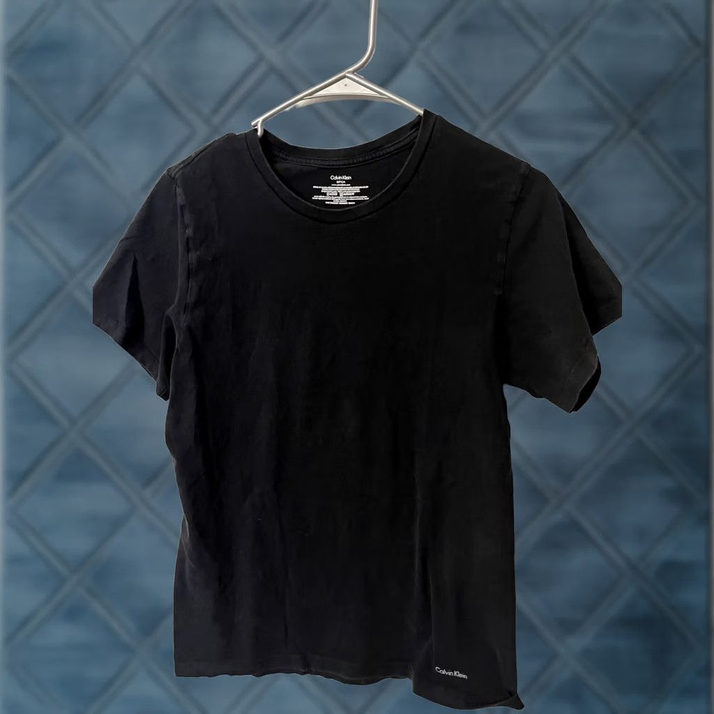 Calvin Klein Calvin Klein T-Shirt Men's S Short Sleeve Crew Neck Black Solid Logo Size US S / EU 44-46 / 1 - 1 Thumbnail