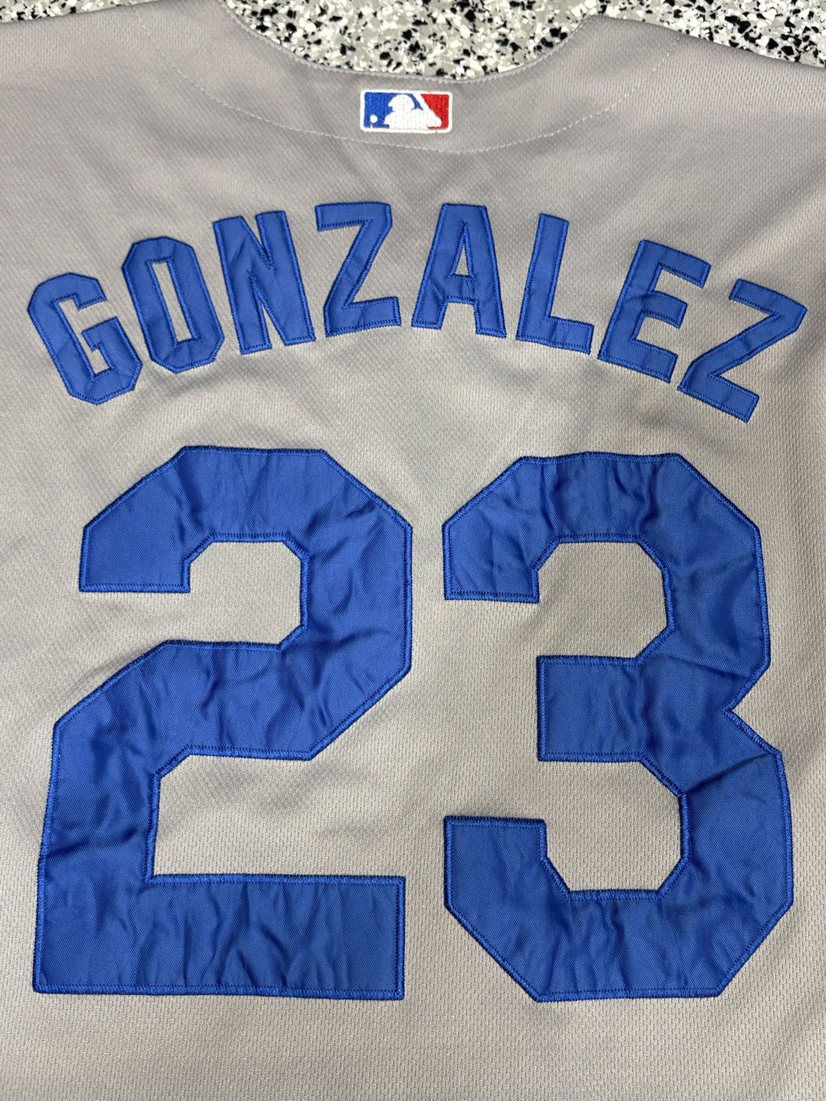 MLB Vintage Majestic L.A. Dodgers GONZALEZ #23 Jersey Sz. L 0580 Size US L / EU 52-54 / 3 - 4 Thumbnail