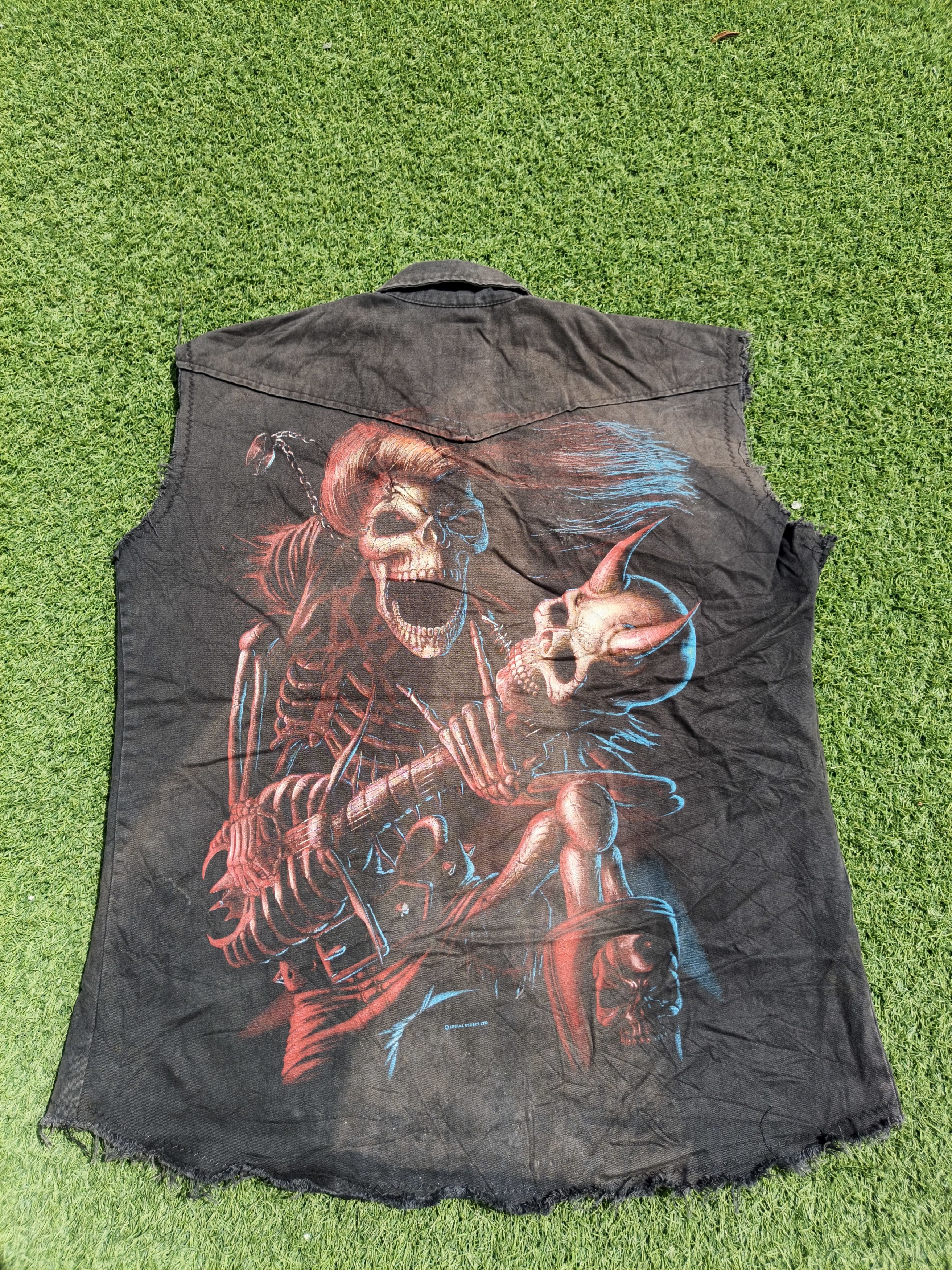 Band Tees Trashed Spiral Direct Rock Metal Skeleton Sleeveless Jacket Size US XL / EU 56 / 4 - 1 Thumbnail