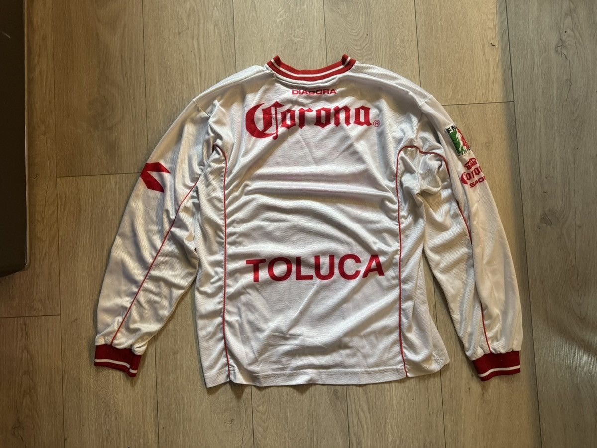 Diadora × Vintage 1998 - 99 Toluca Diadora Away Jersey Size US L / EU 52-54 / 3 - 2 Thumbnail