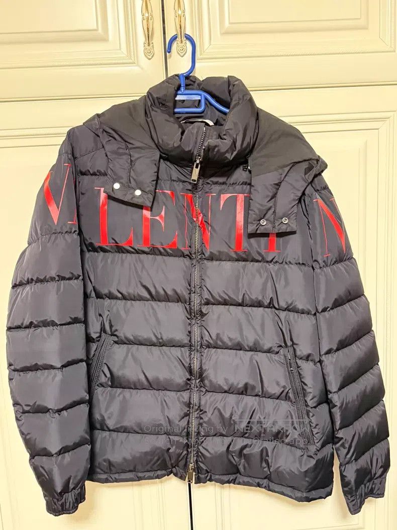 Valentino Valentino Black and red logo down jacket Size US L / EU 52-54 / 3 - 2 Thumbnail