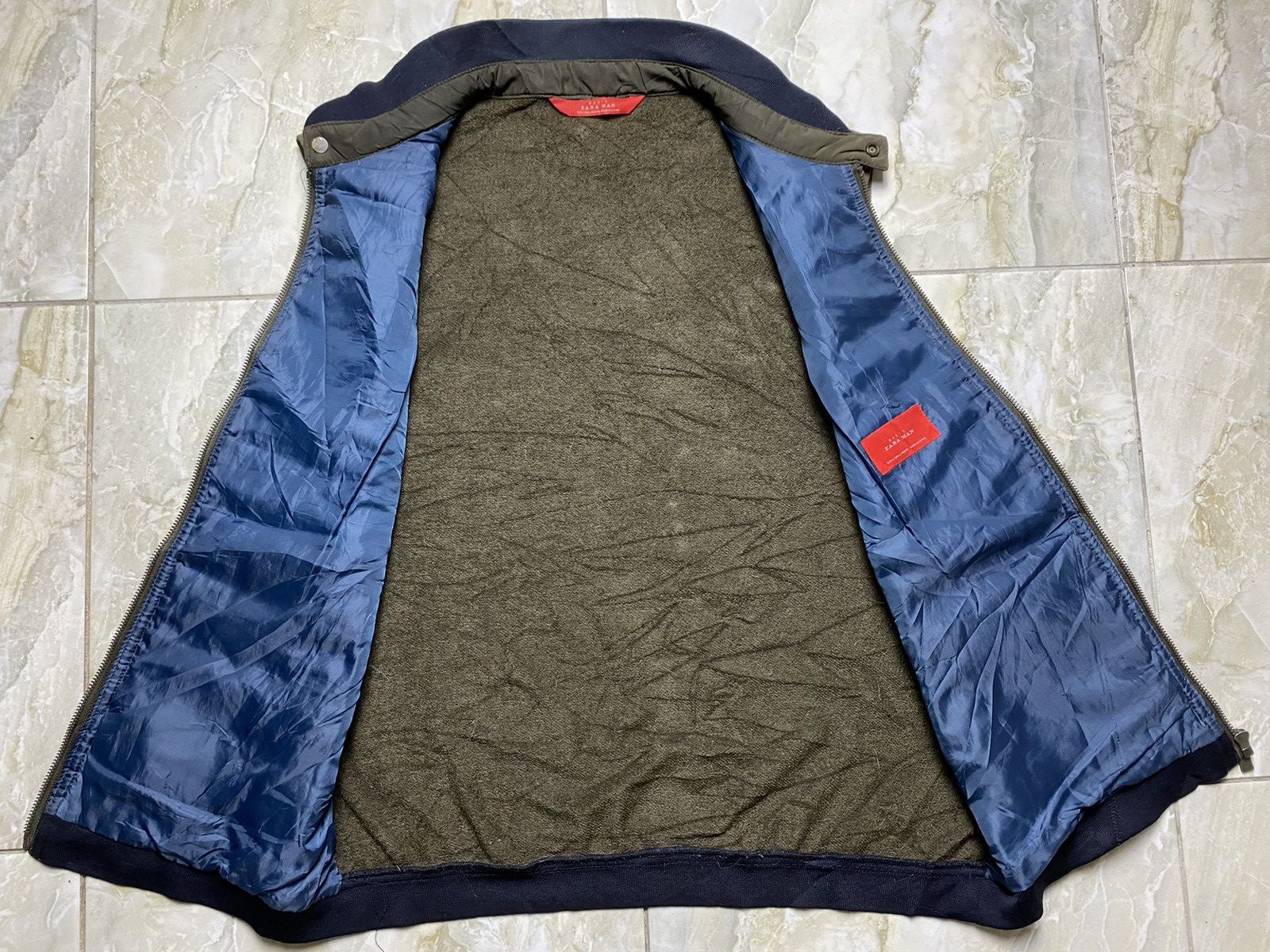 Designer × Zara Basic ZARA men vest Size US L / EU 52-54 / 3 - 8 Thumbnail