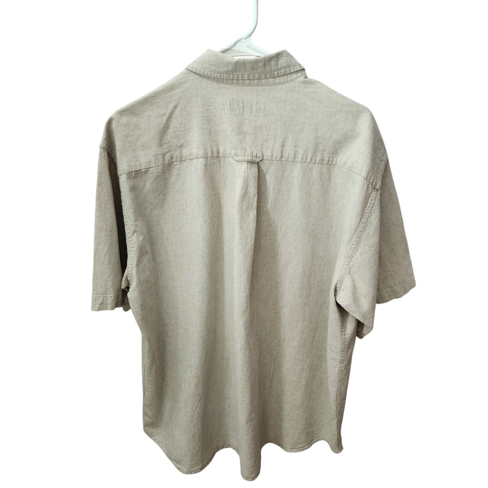 Covington Covington Button Down Dress Shirt Mens Size Large Cream Size US L / EU 52-54 / 3 - 2 Thumbnail