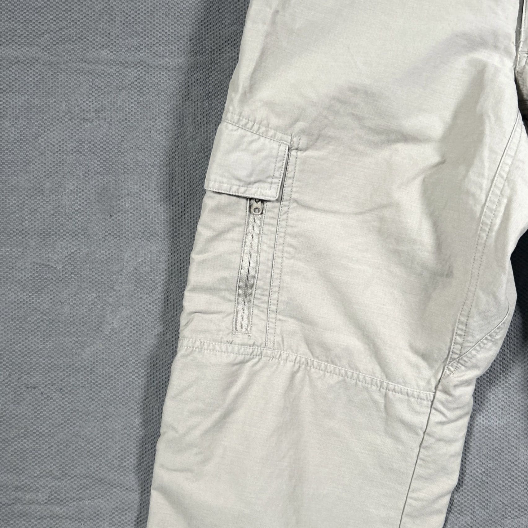 Vintage BLACKHAWK! Trousers Mens Cargo Straight Leg Beige 30x32 Utility Pockets Casual Size US 30 / EU 46 - 6 Thumbnail