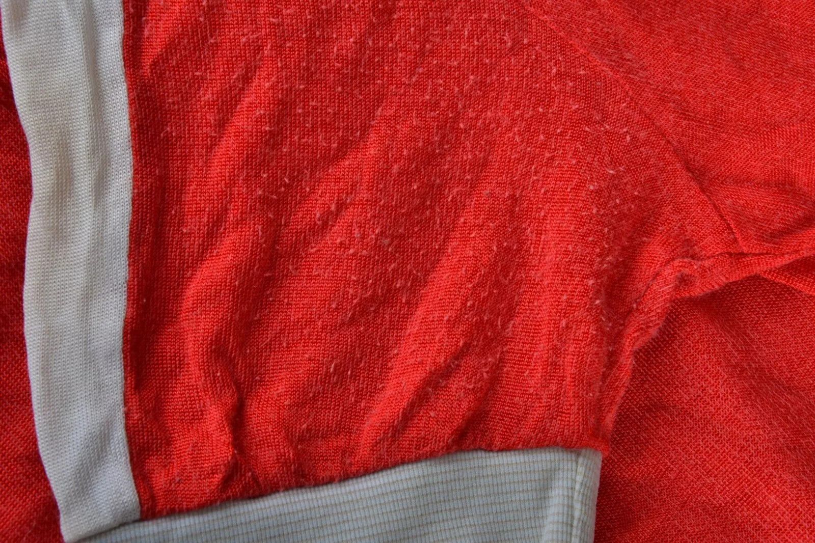 Puma PUMA VINTAGE 1970'S RED FOOTBALL SHIRT JERSEY SIZE S ADULT Size US S / EU 44-46 / 1 - 5 Thumbnail