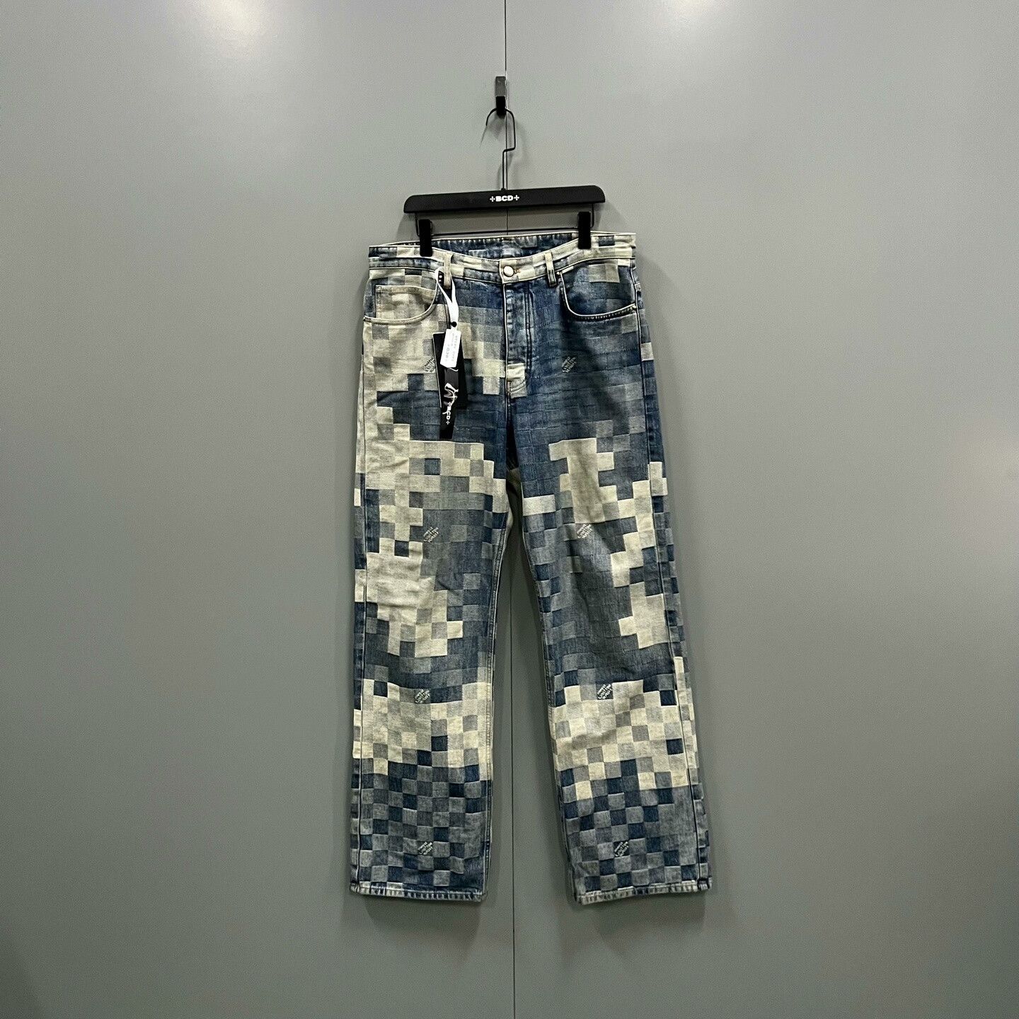 Louis Vuitton Louis Vuitton Pharrell Mosaic Denim Straight Pants Size US 33 - 1 Thumbnail