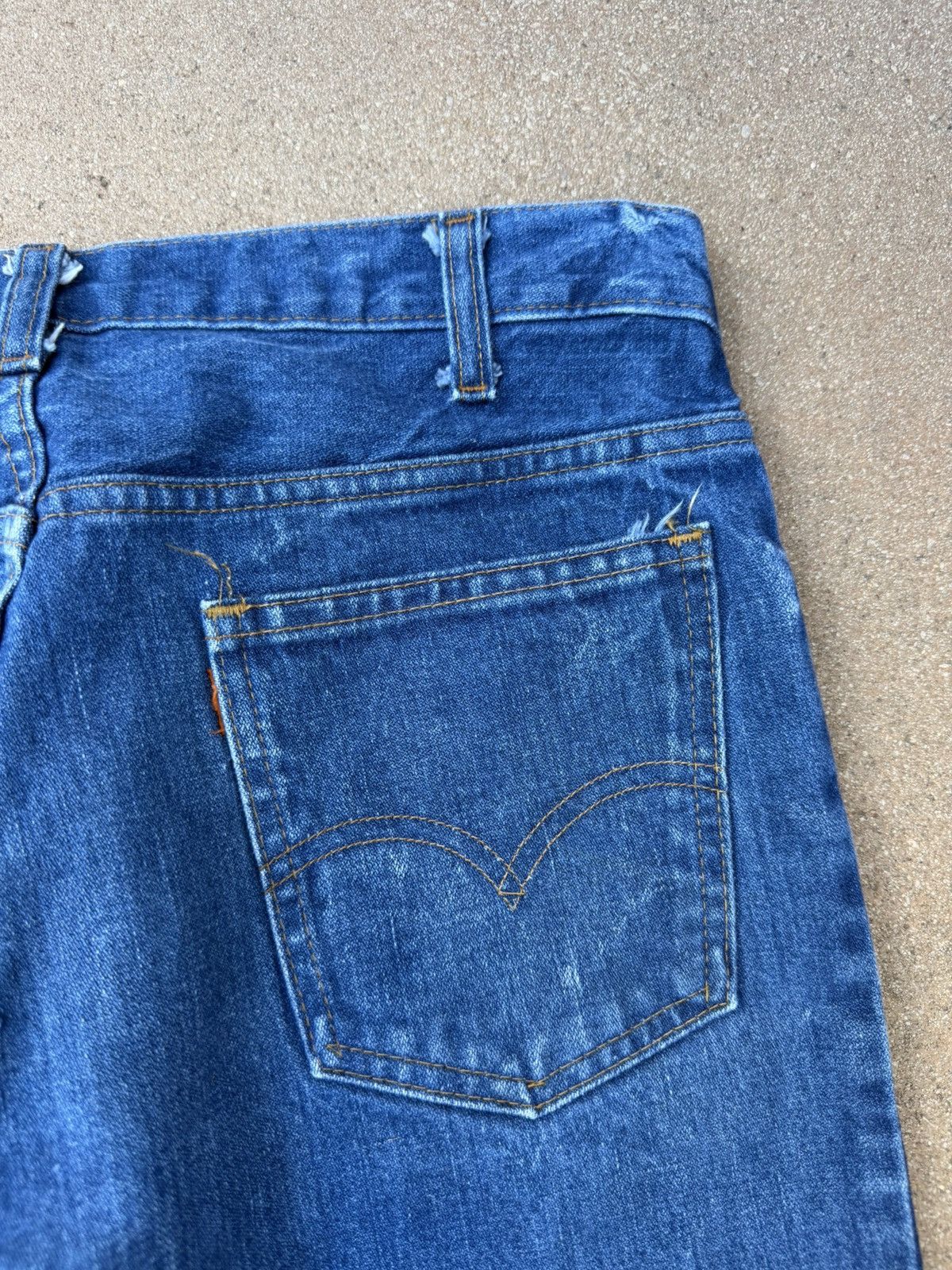 Levi's Vtg 70’s Levi’s 646 Orange Tab Bellbottom Flare Jeans 32x31 Size US 32 / EU 48 - 8 Thumbnail