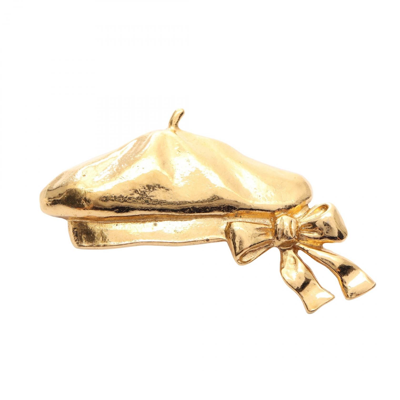 Chanel Chanel Chanel Beret Brooch Metal Brooch DUTY FREE for USA Size ONE SIZE - 1 Thumbnail