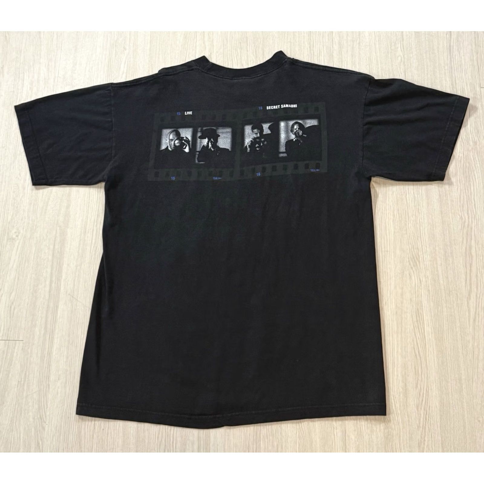 Olive VINTAGE Giant 90s Live Secret Samadhi Shirt L Black Short Sleeve Graphic Print Crew Neck Cotton Size US L / EU 52-54 / 3 - 2 Thumbnail