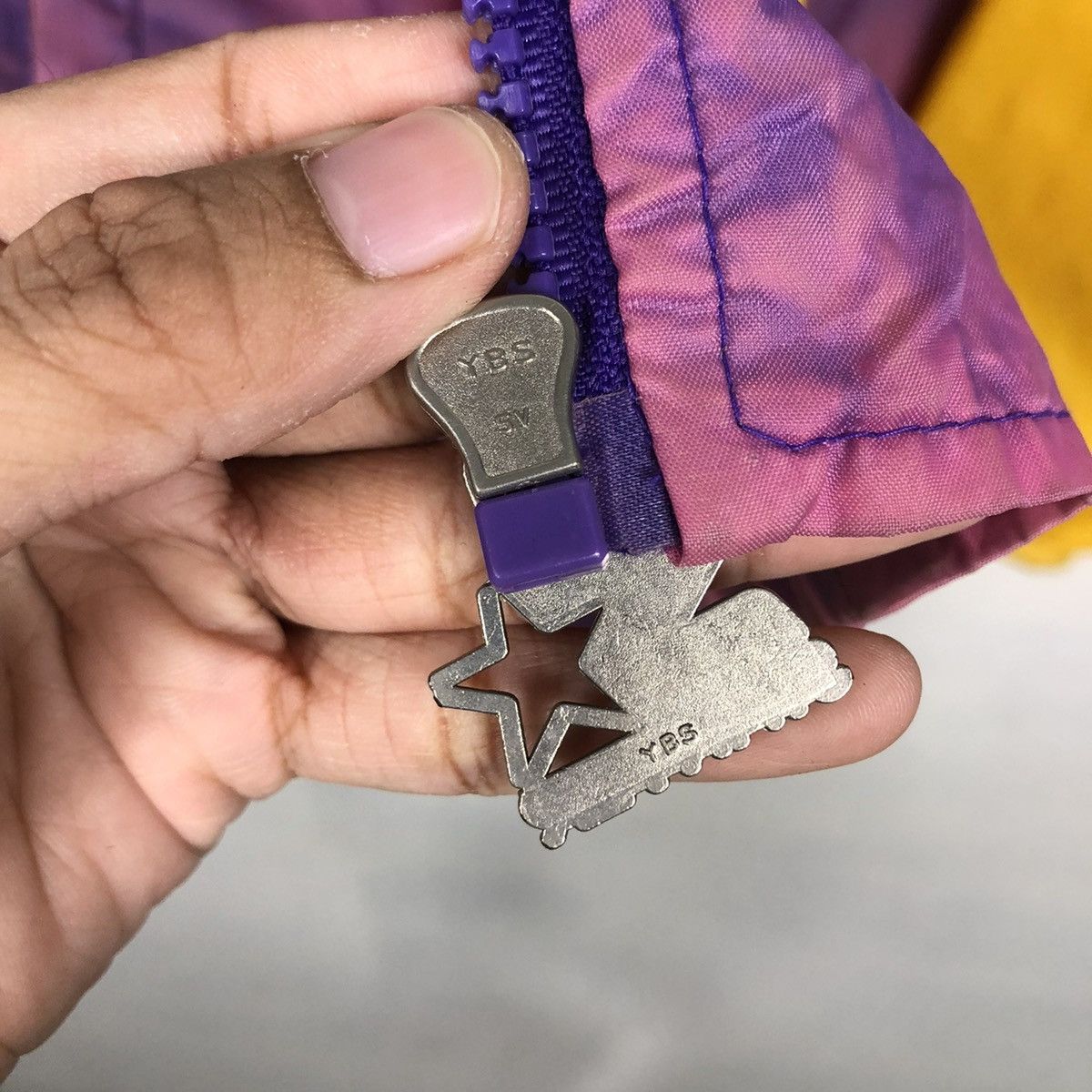 Starter 🔥VINTAGE BOMBER JACKET STARTER WASHINGTON HUSKIES SUN FADED Size US L / EU 52-54 / 3 - 19 Thumbnail