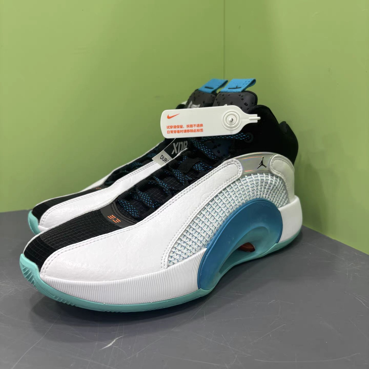 Jordan Brand Air Jordan "Morpho" Lake Green Basketball Shoes K15 Size US 10 / EU 43 - 1 Thumbnail