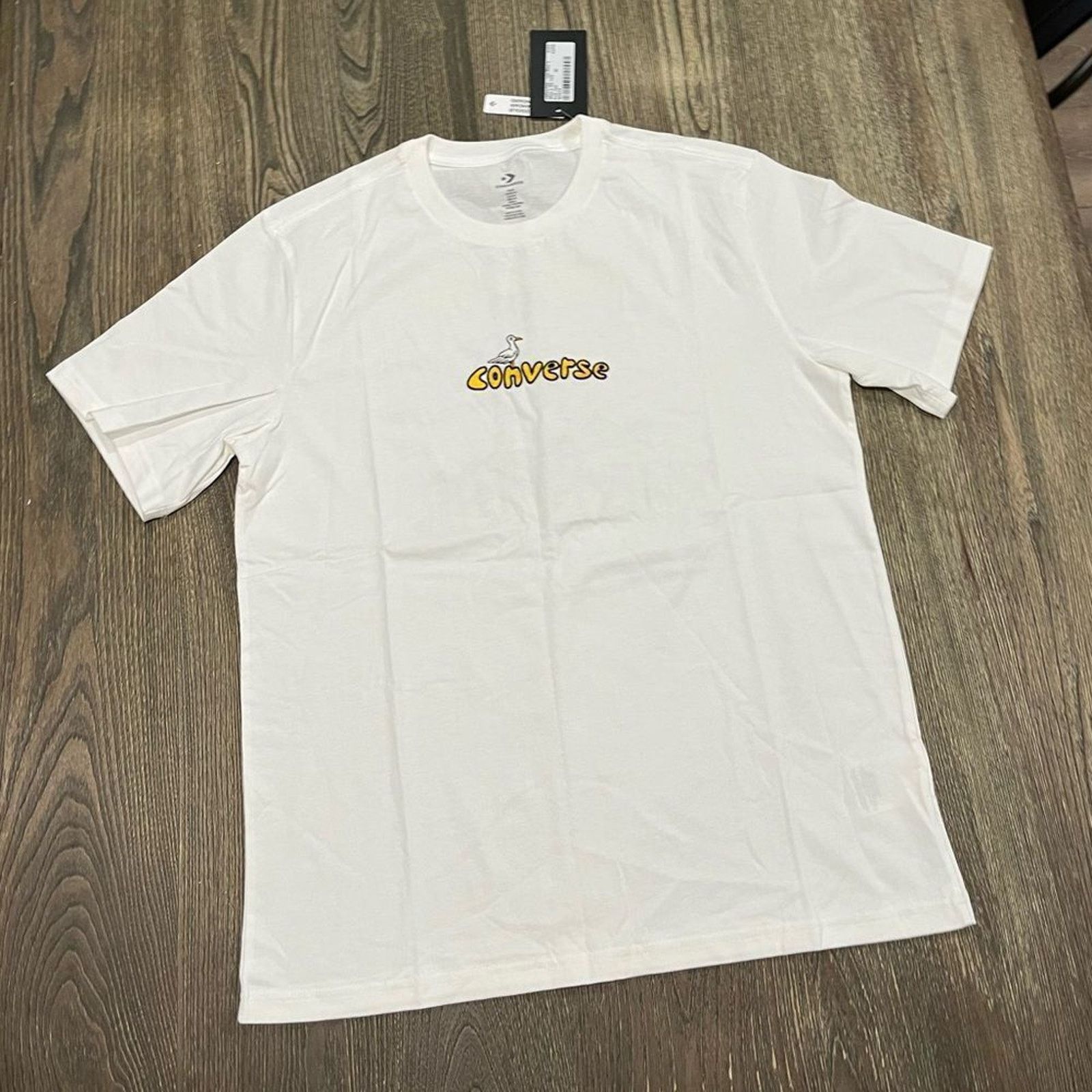 Converse NWT Converse Graphic T-Shirt Short Sleeve Knit Tee White M Size US M / EU 48-50 / 2 - 1 Thumbnail