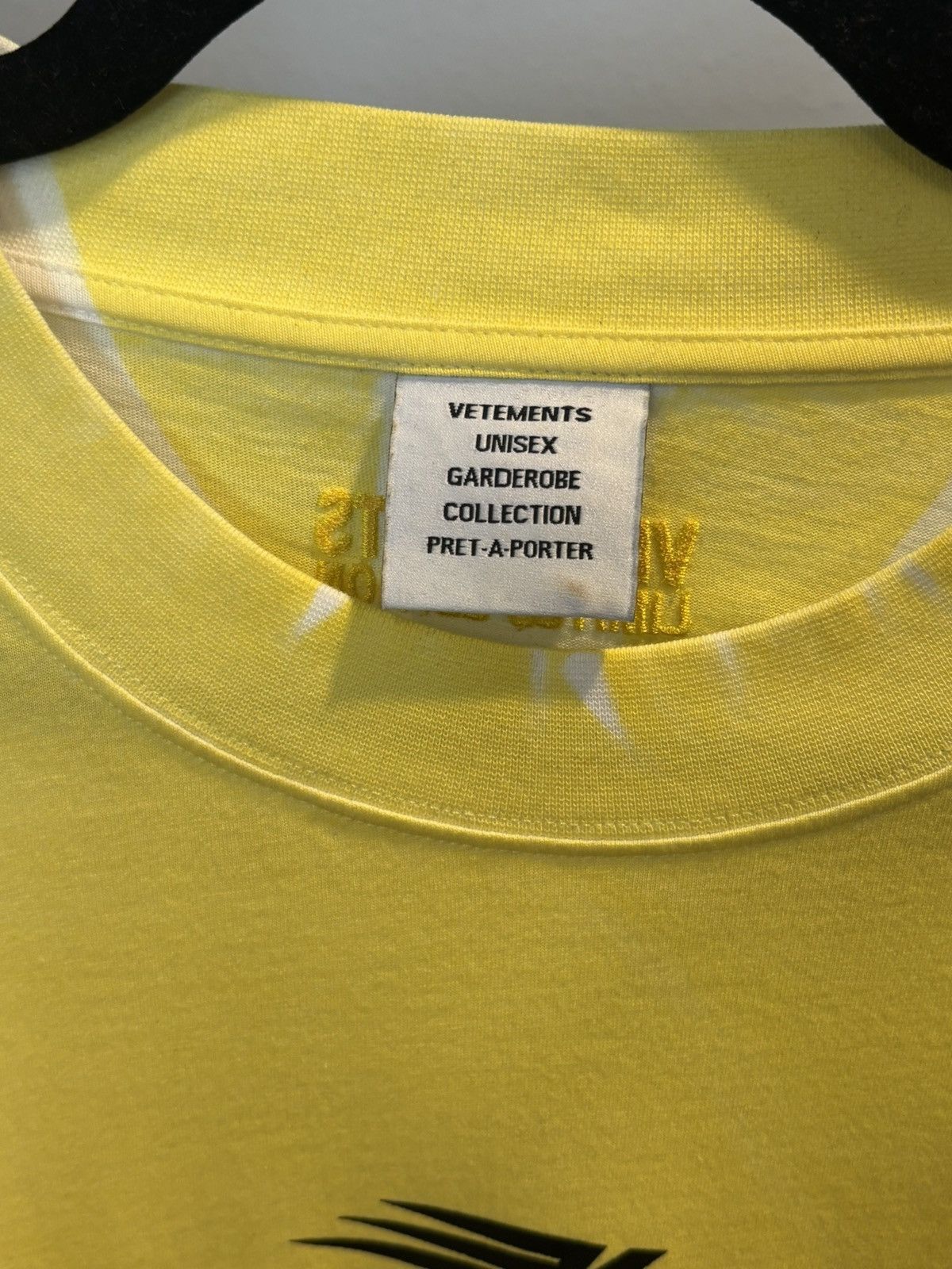 Vetements VETEMENTS Yellow Game-Changing T-Shirt 🔰 Size US M / EU 48-50 / 2 - 7 Thumbnail