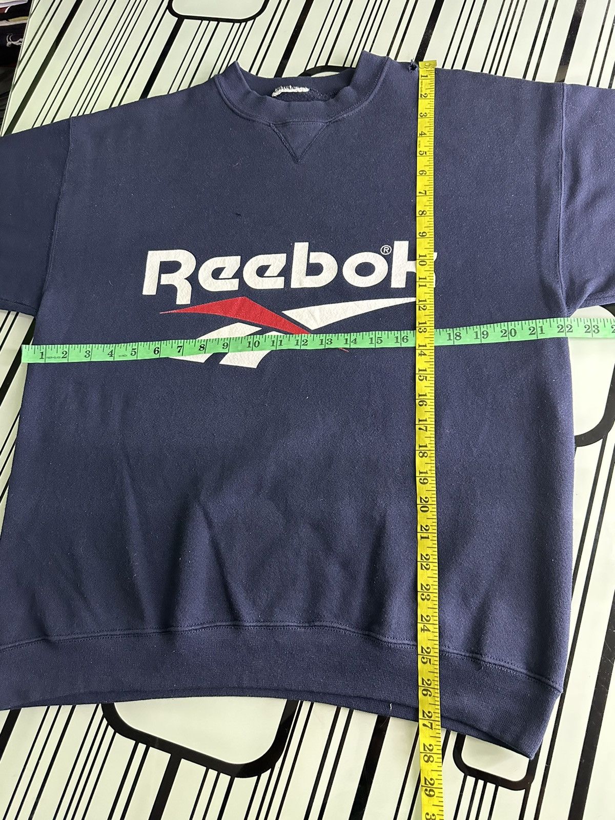 Reebok × Vintage Vintage Reebok Big Spellout Logo Sweatshirt Size US M / EU 48-50 / 2 - 9 Thumbnail