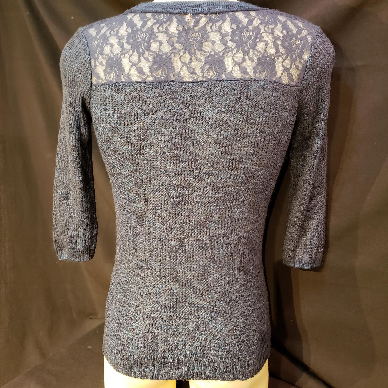 Mossimo Women's Mossimo Blue Knit Top with Lace Shoulder Detail L Size L / US 10 / IT 46 - 4 Thumbnail