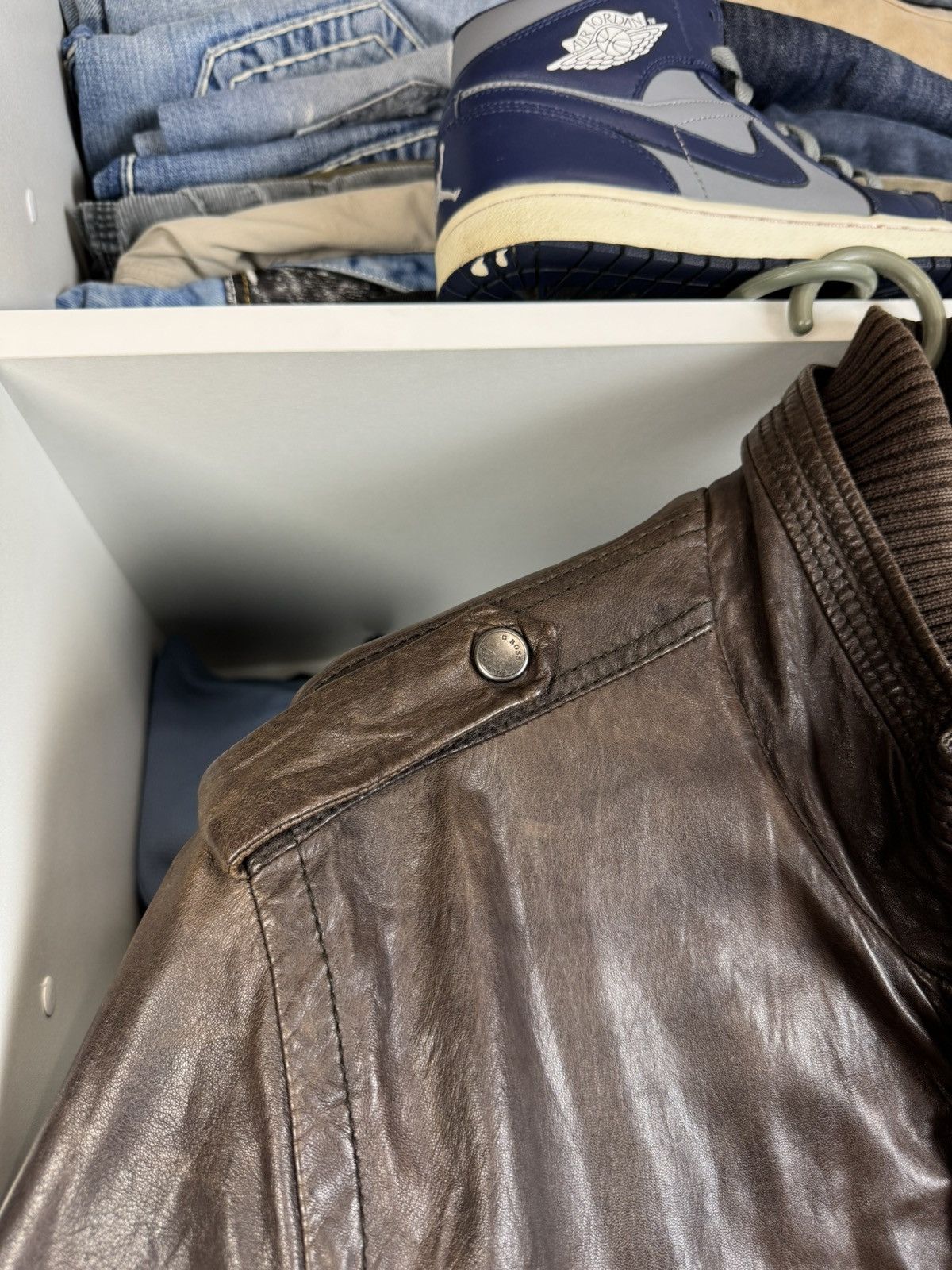 Hugo Boss Hugo Boss Men's Brown Genuine Leather Field Jacket Size US L / EU 52-54 / 3 - 2 Thumbnail