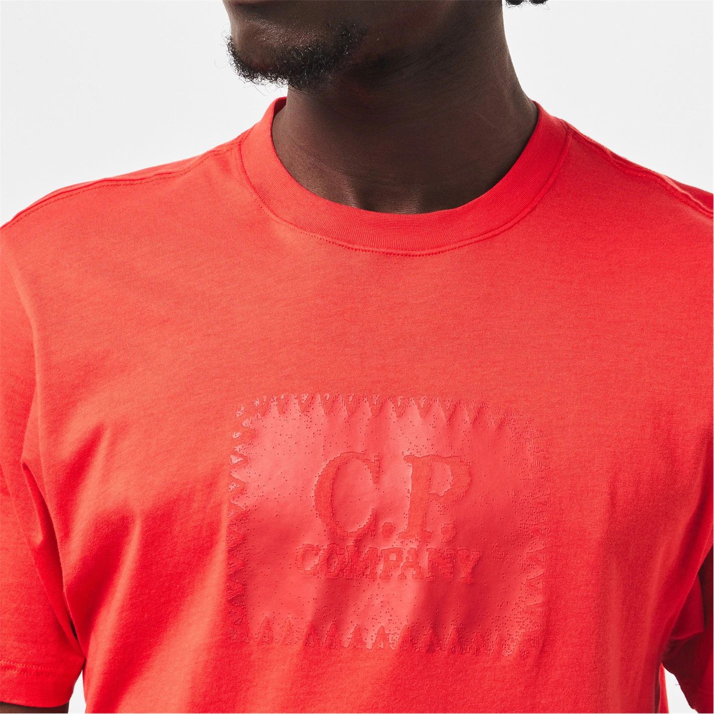 C.P. Company o1g2r1mq0426 Block Logo Regular Fit T-Shirt in Red Size US XS / EU 42 / 0 - 4 Thumbnail